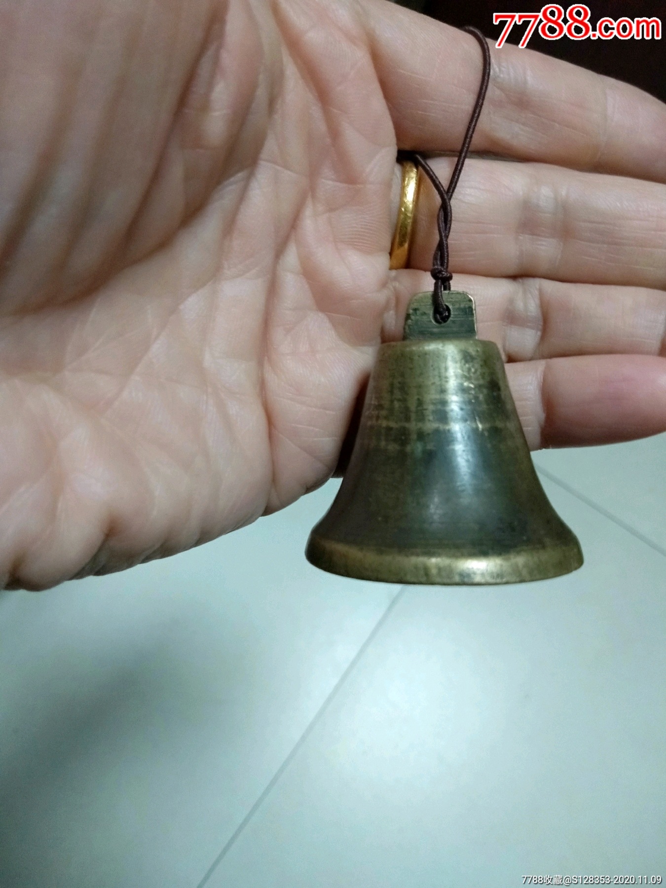 清代铜铃铛包浆品相好,包老,喜欢来,本店天天乡下收货,只售真品!