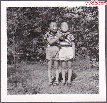 穿海军衫小男孩合影_老照片_影像会馆【7788收藏__收藏热线】