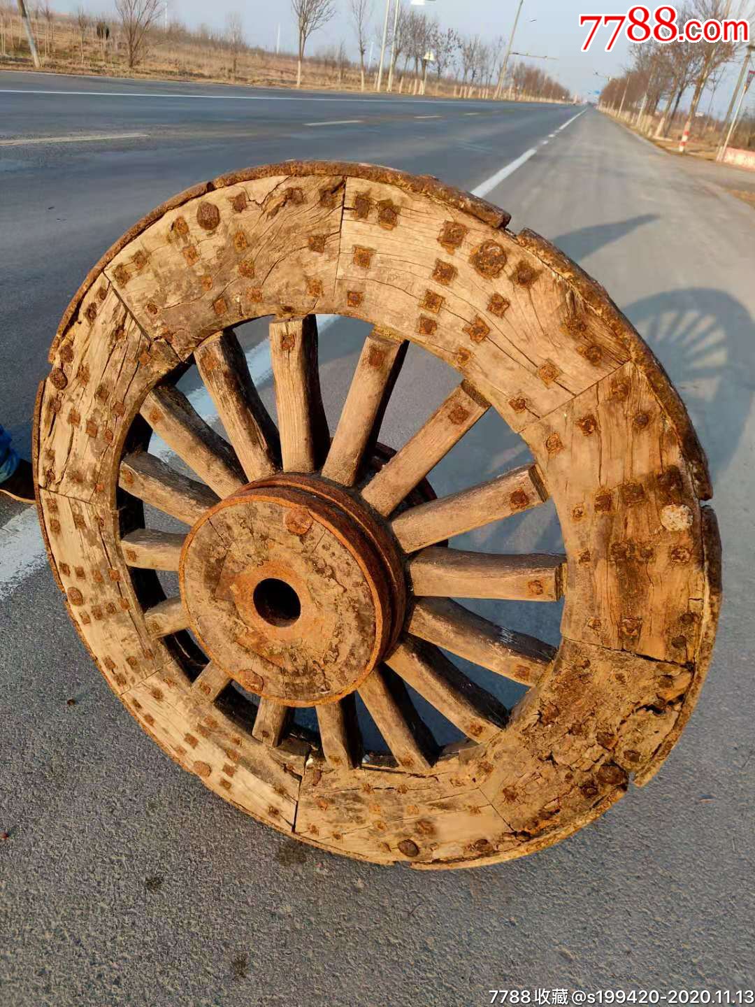 清代老榆木大车轱辘完整漂亮品相如图博物馆展览佳品