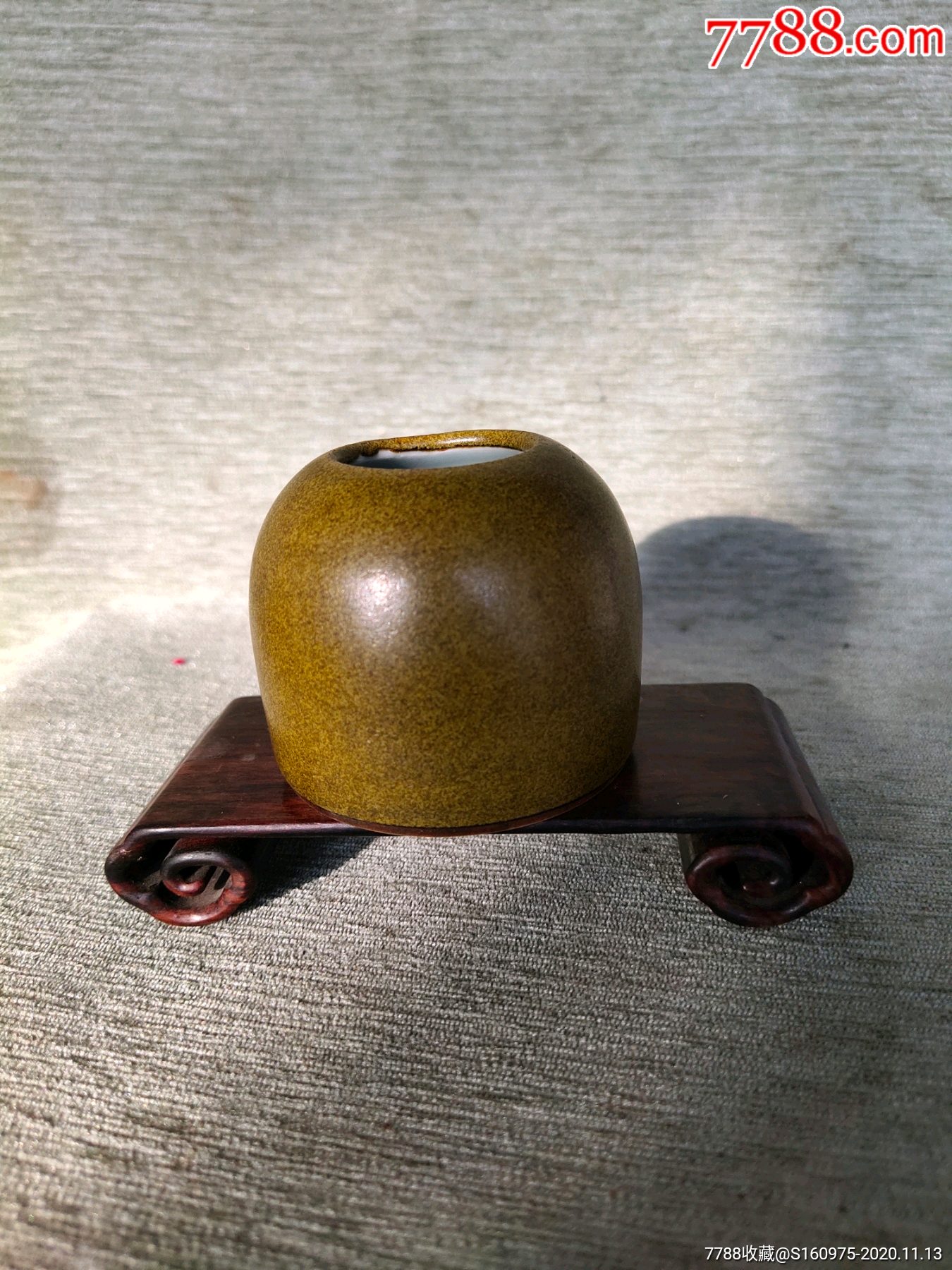 漂亮清代茶釉青花御字款小水盂5835cm内有一处油渍完整