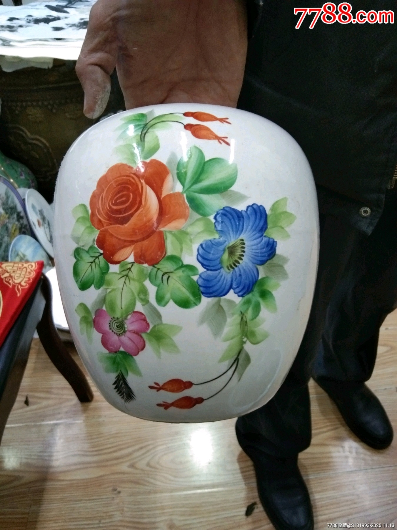 河北唐山解放后出品的冬瓜瓶