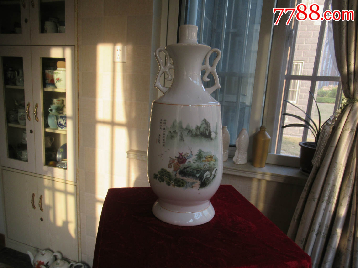 七八十年代西游记西天取经图潞酒三斤装大酒瓶(以图为准)