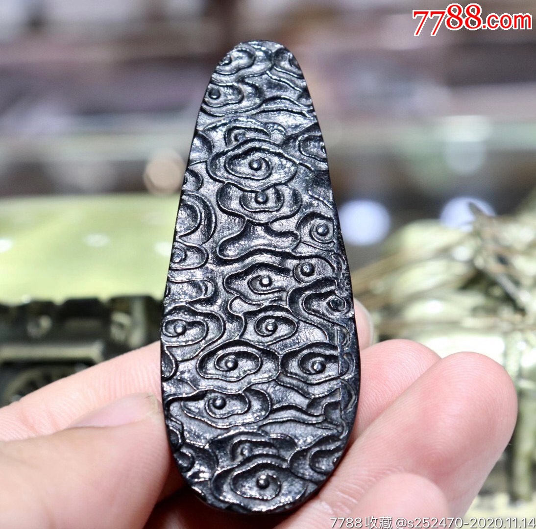 披毛犀雕刻观音