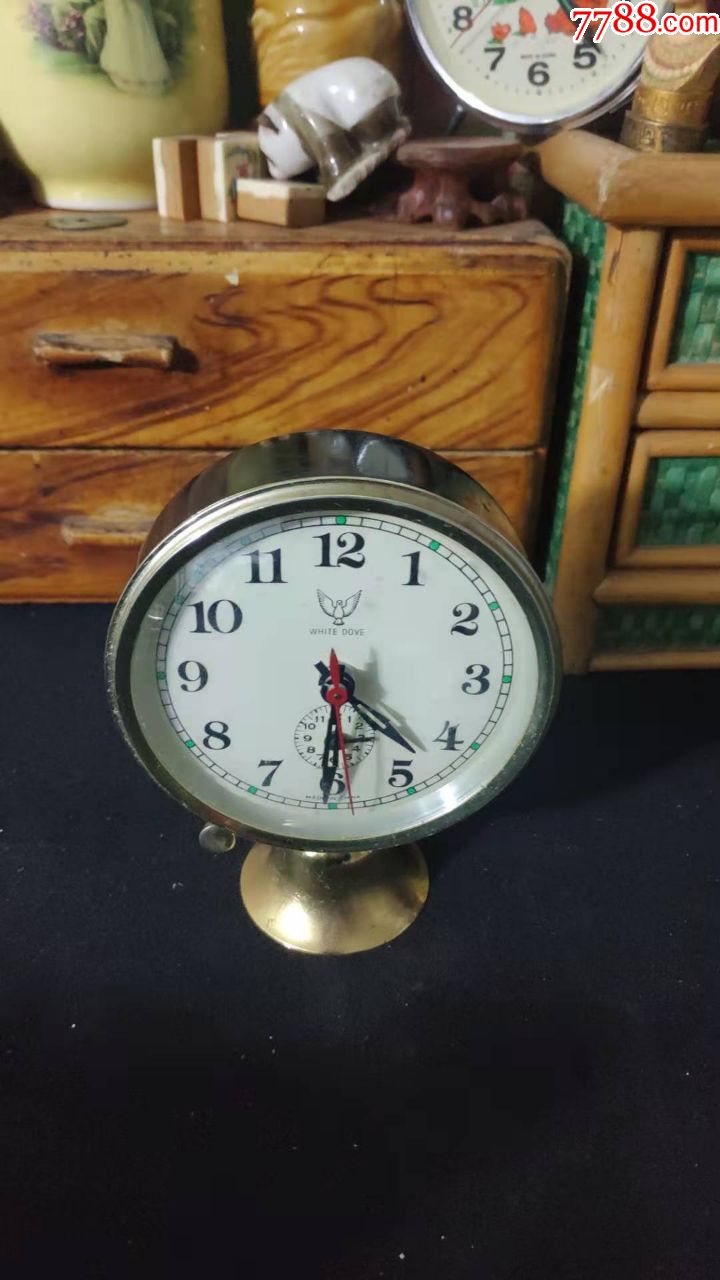 上世纪70-80年代马蹄表老式闹钟民俗老物品配件.