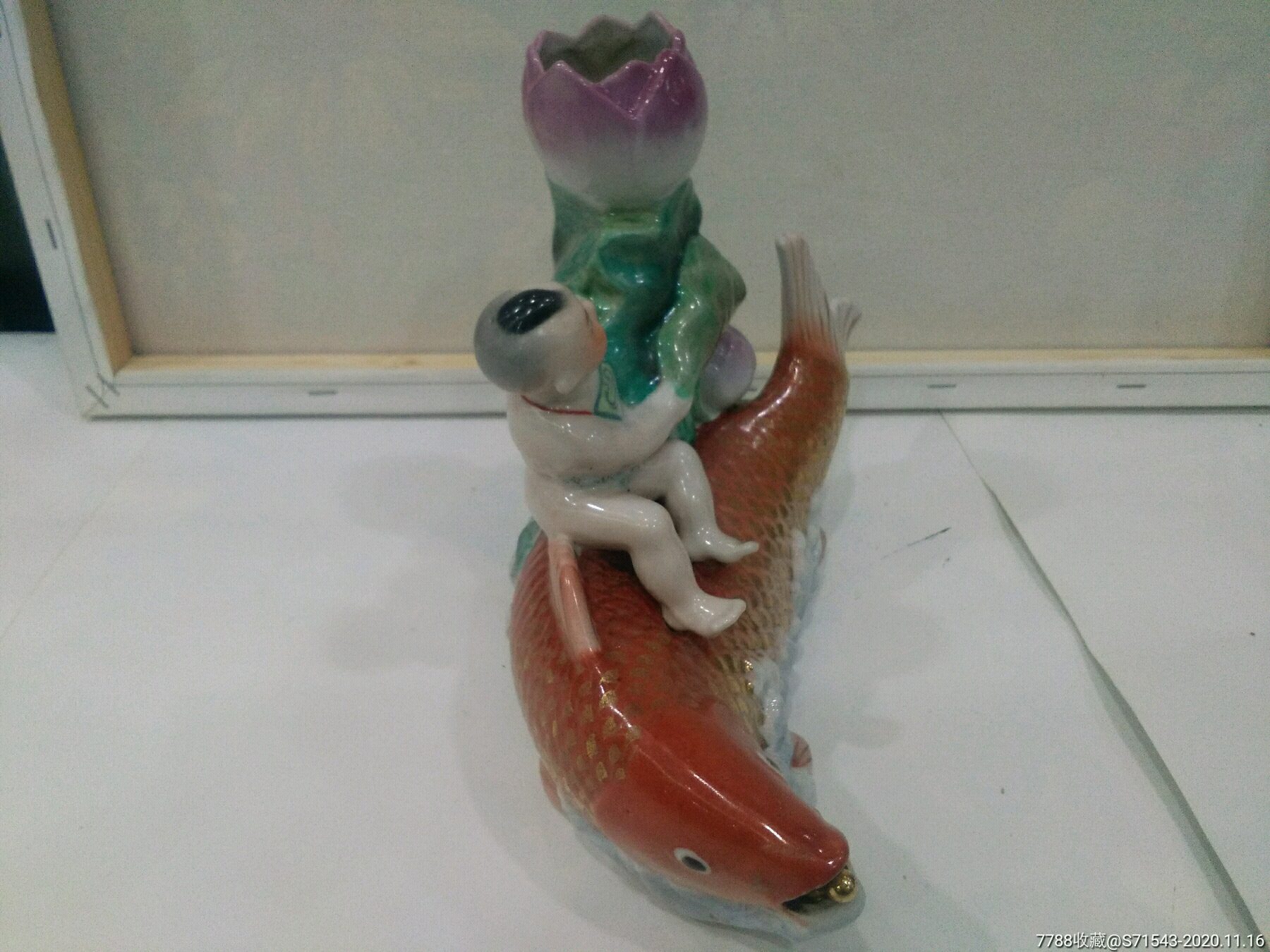 童子鲤鱼莲花台灯
