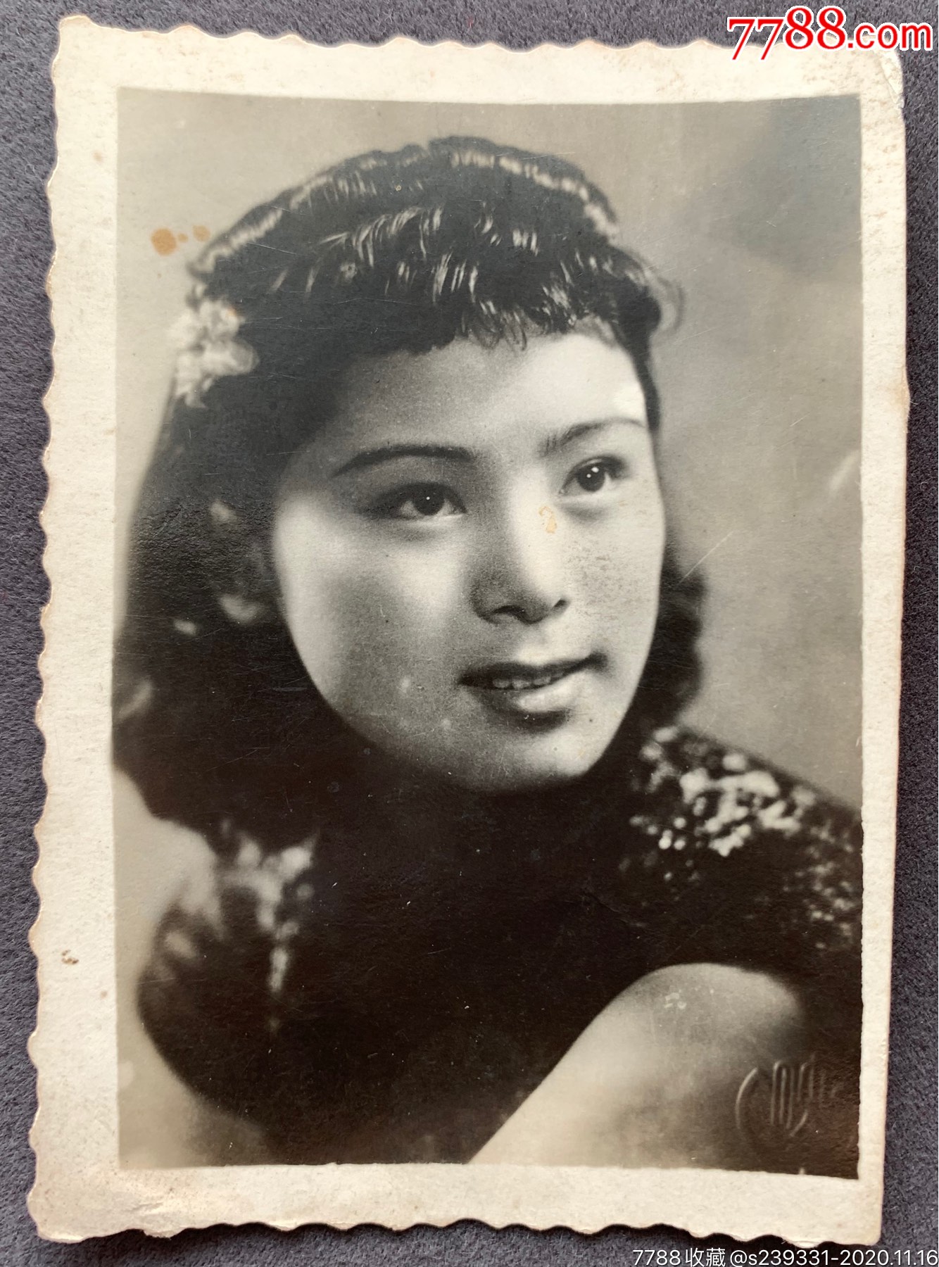 满洲映画女明星满映人称小季子季燕芬民国银盐电影剧照一枚相纸较厚