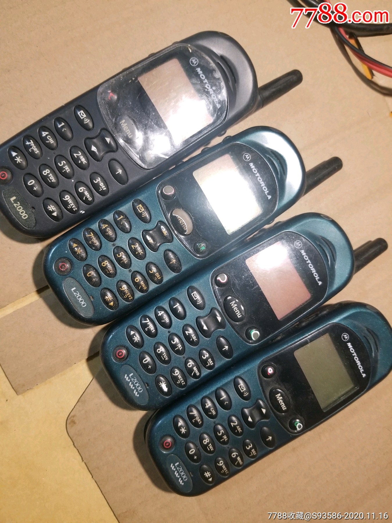 摩托罗拉l2000打包台_其他手机_笑掩饰一切【7788收藏__收藏热线】