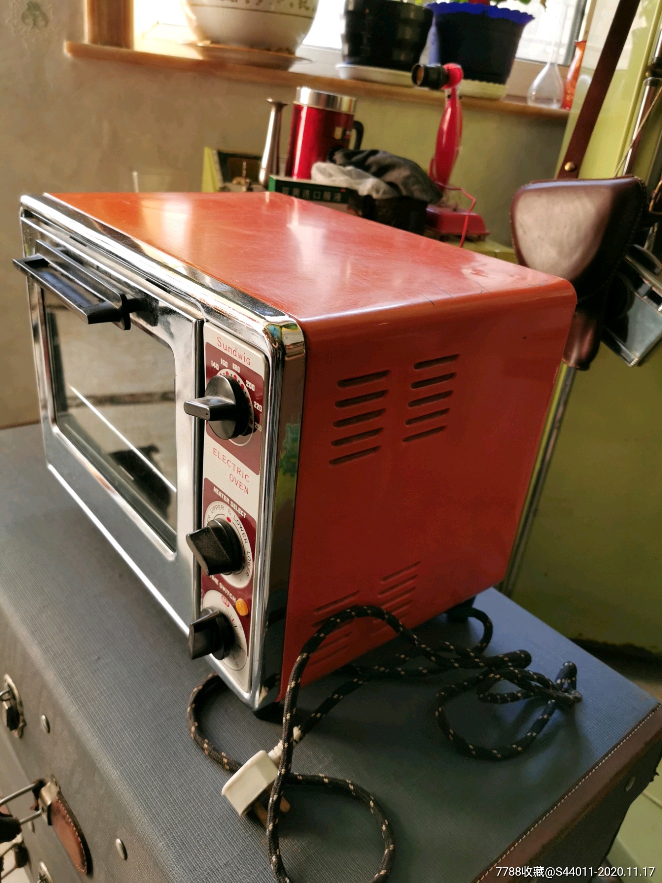 八十年代电烤箱老电器