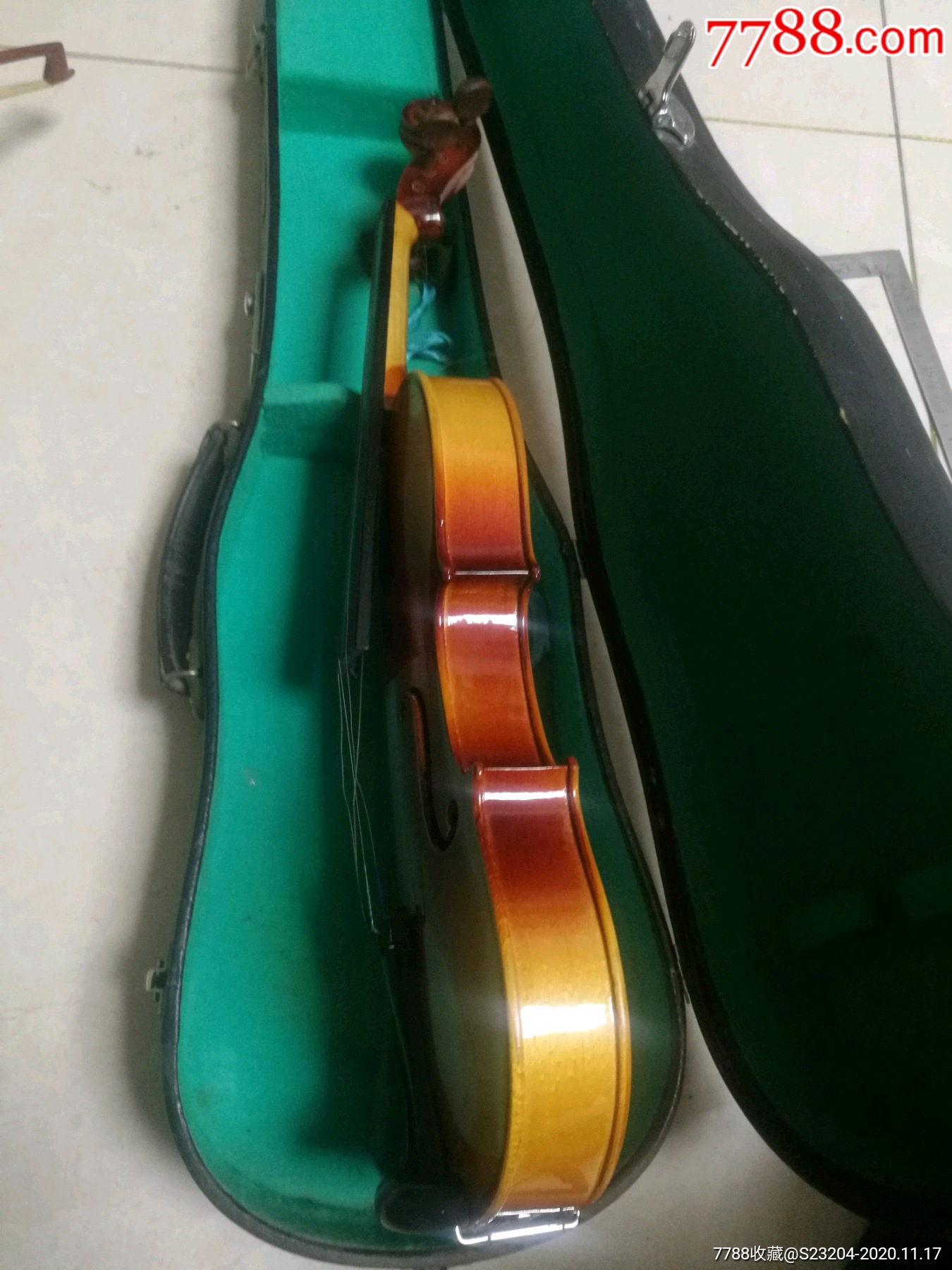 小提琴――上海产老百灵牌(琴长57cm)