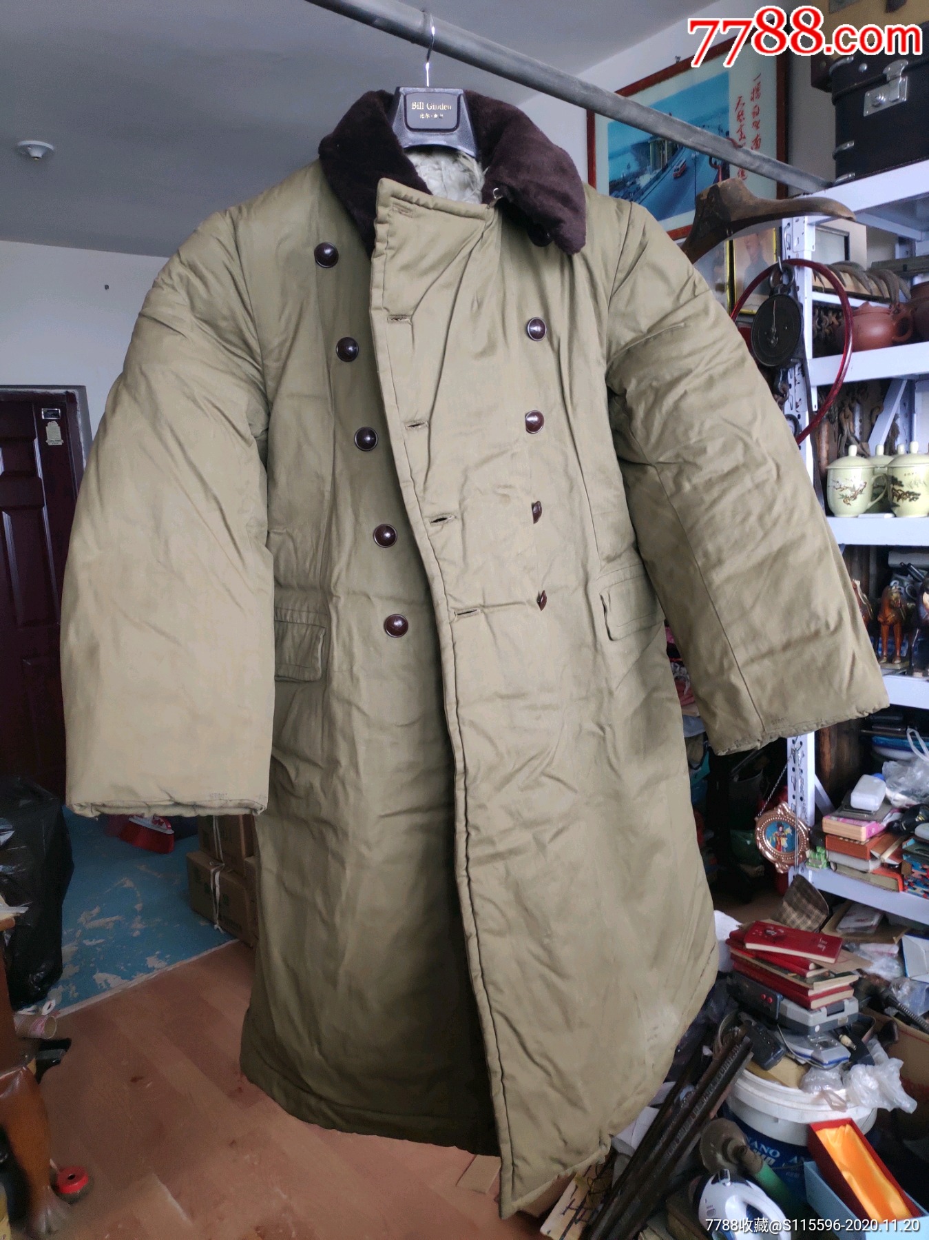 抗美援朝人字纹羊皮大衣