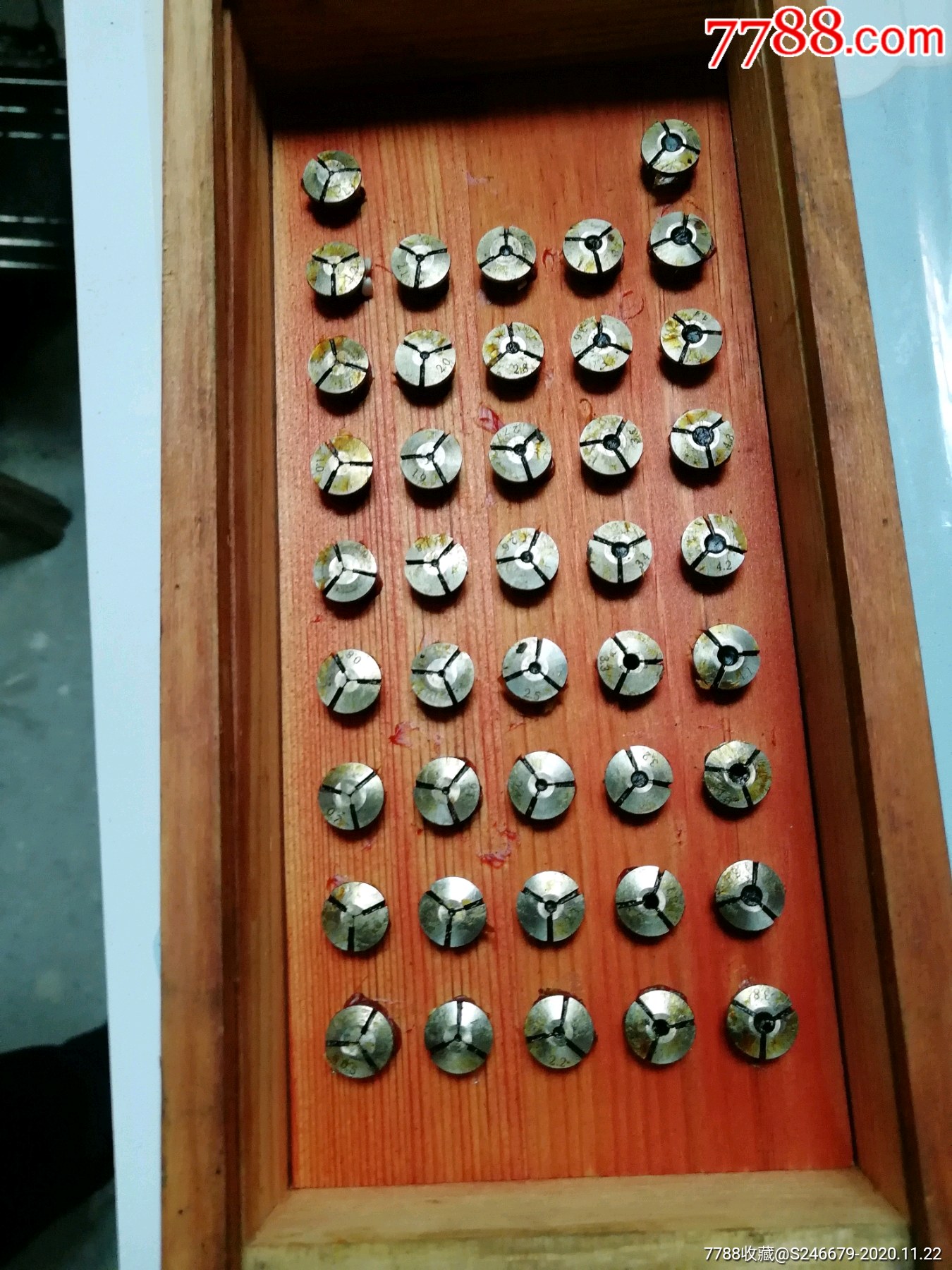 钟表车床6104/0608夹头库存一套