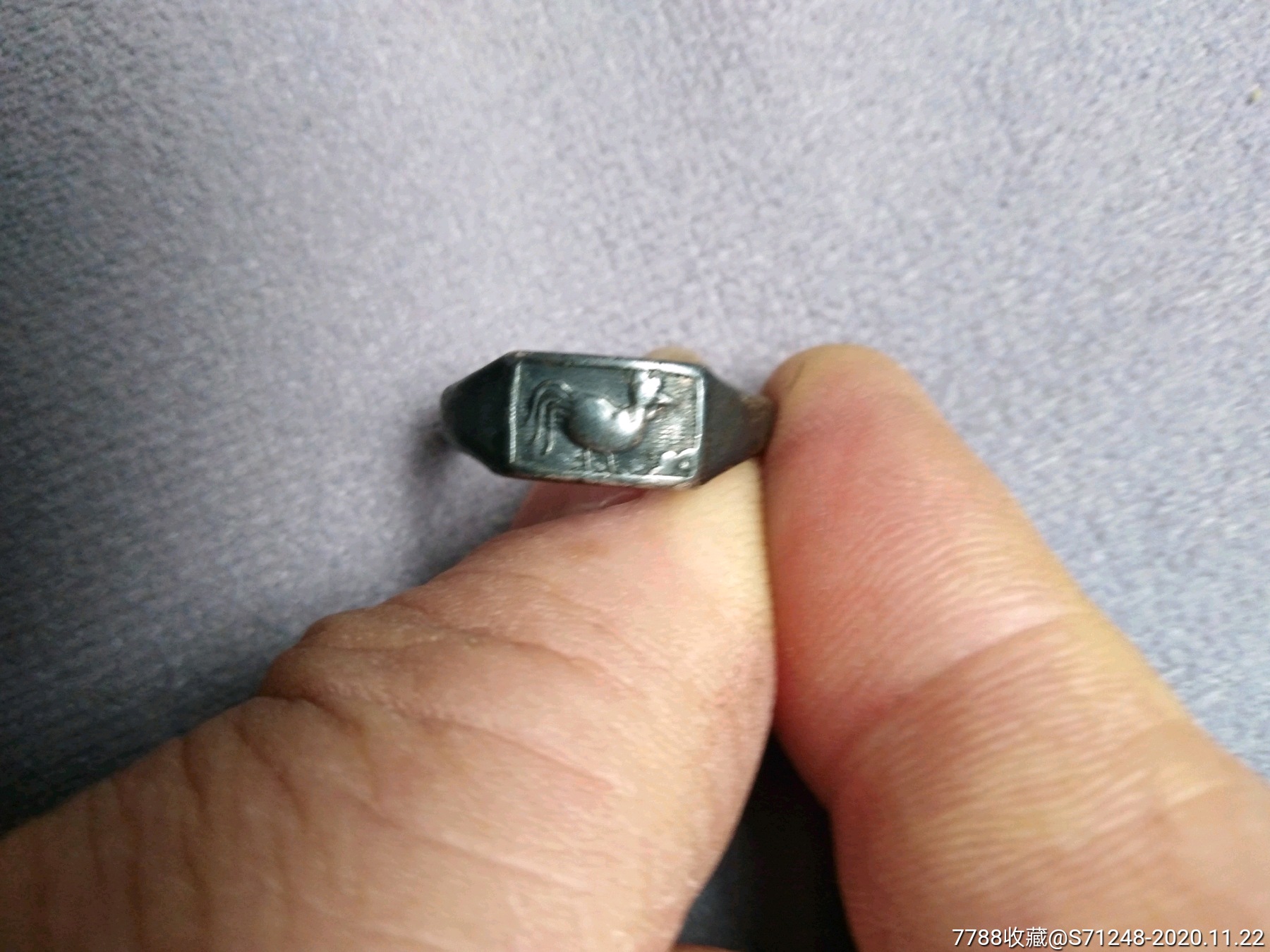 晚清民国底款足纹银戒指一枚,工艺很好