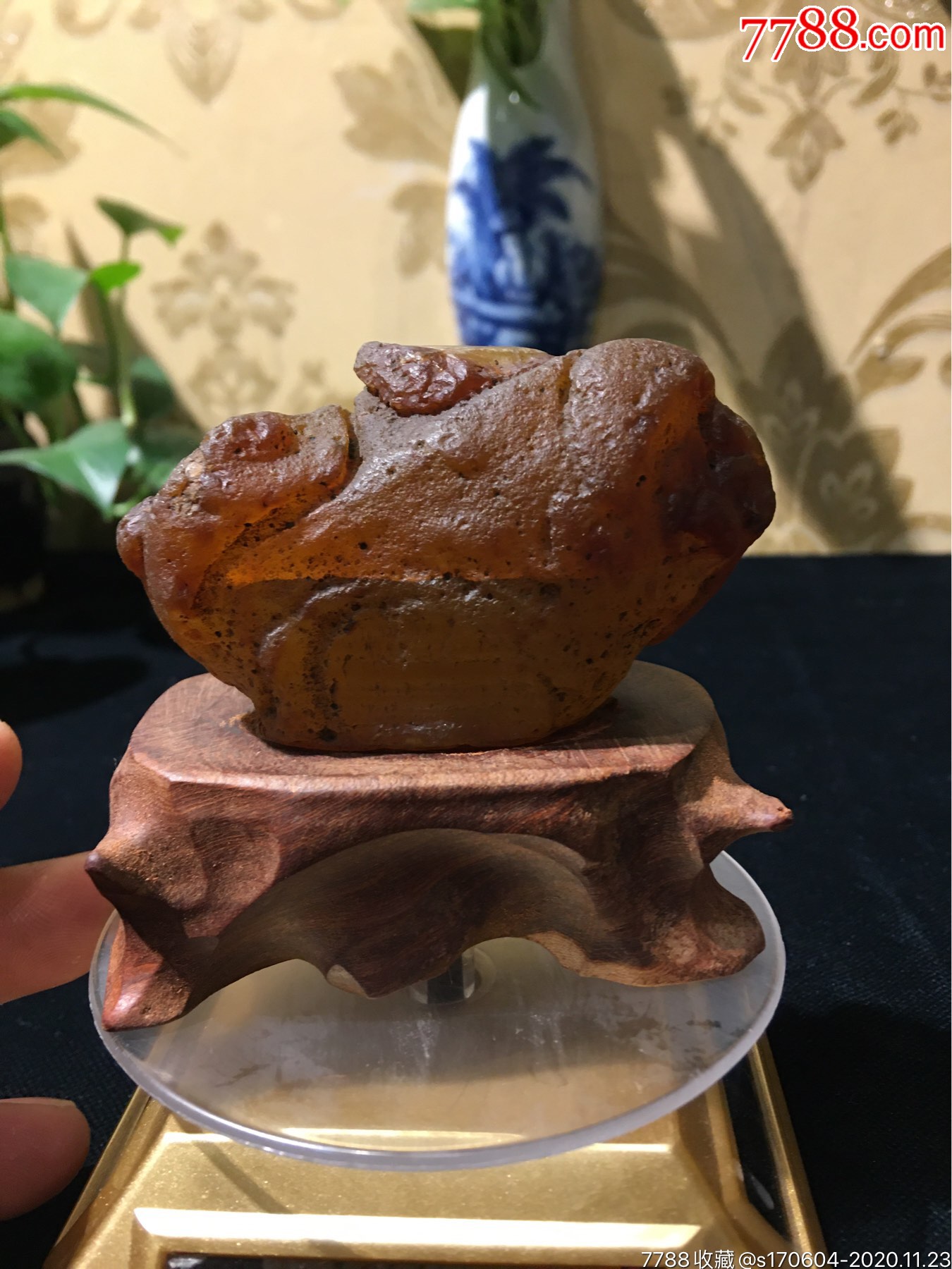 北红玛瑙奇石像行摆件