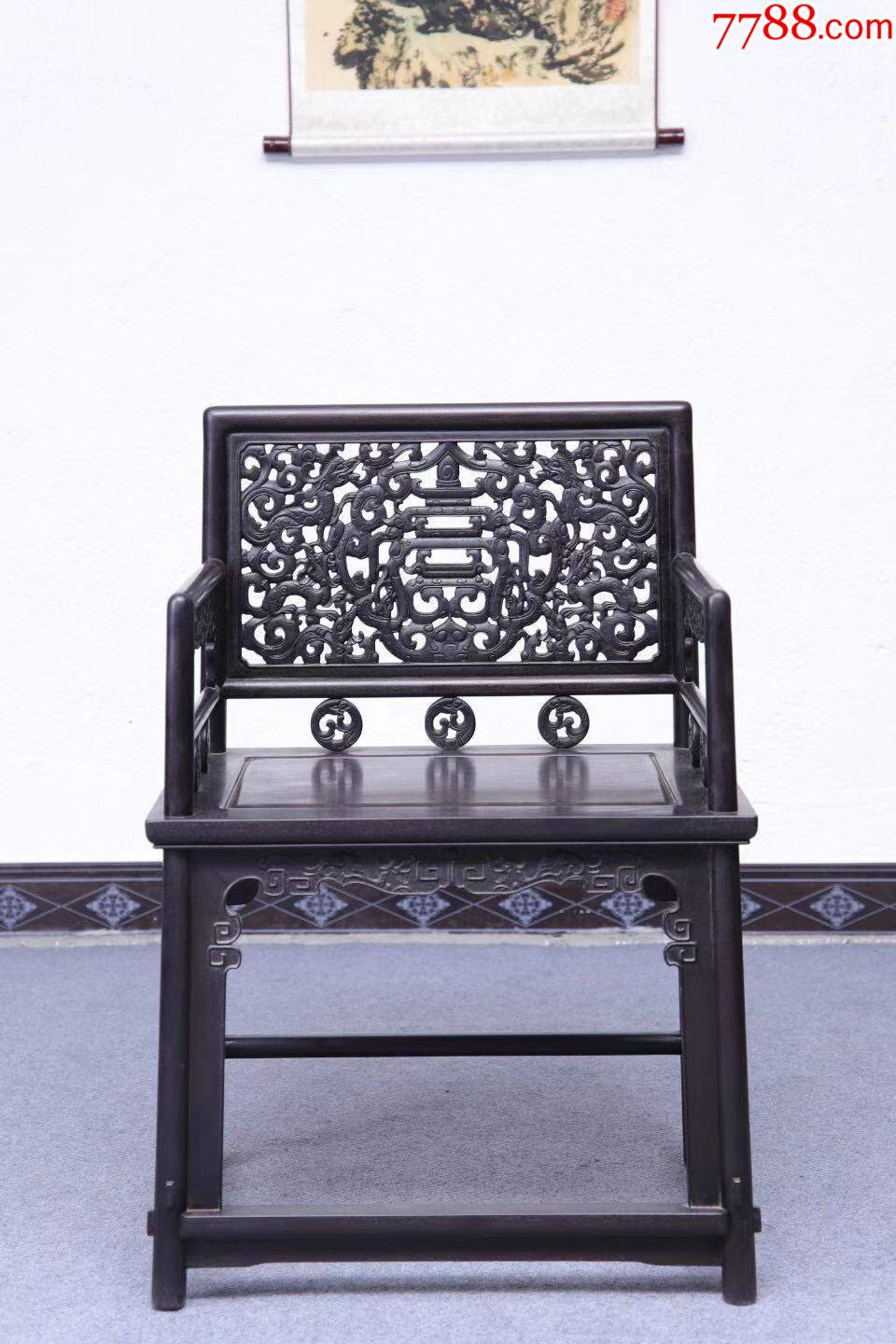 紫檀透雕寿字玫瑰椅(三件套)