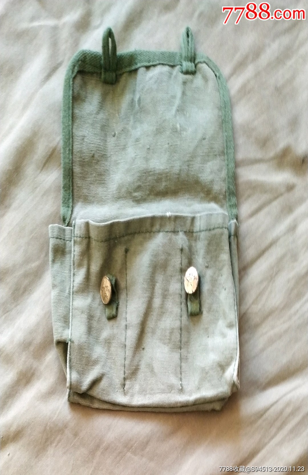 老式帆布腰挂手榴弹袋