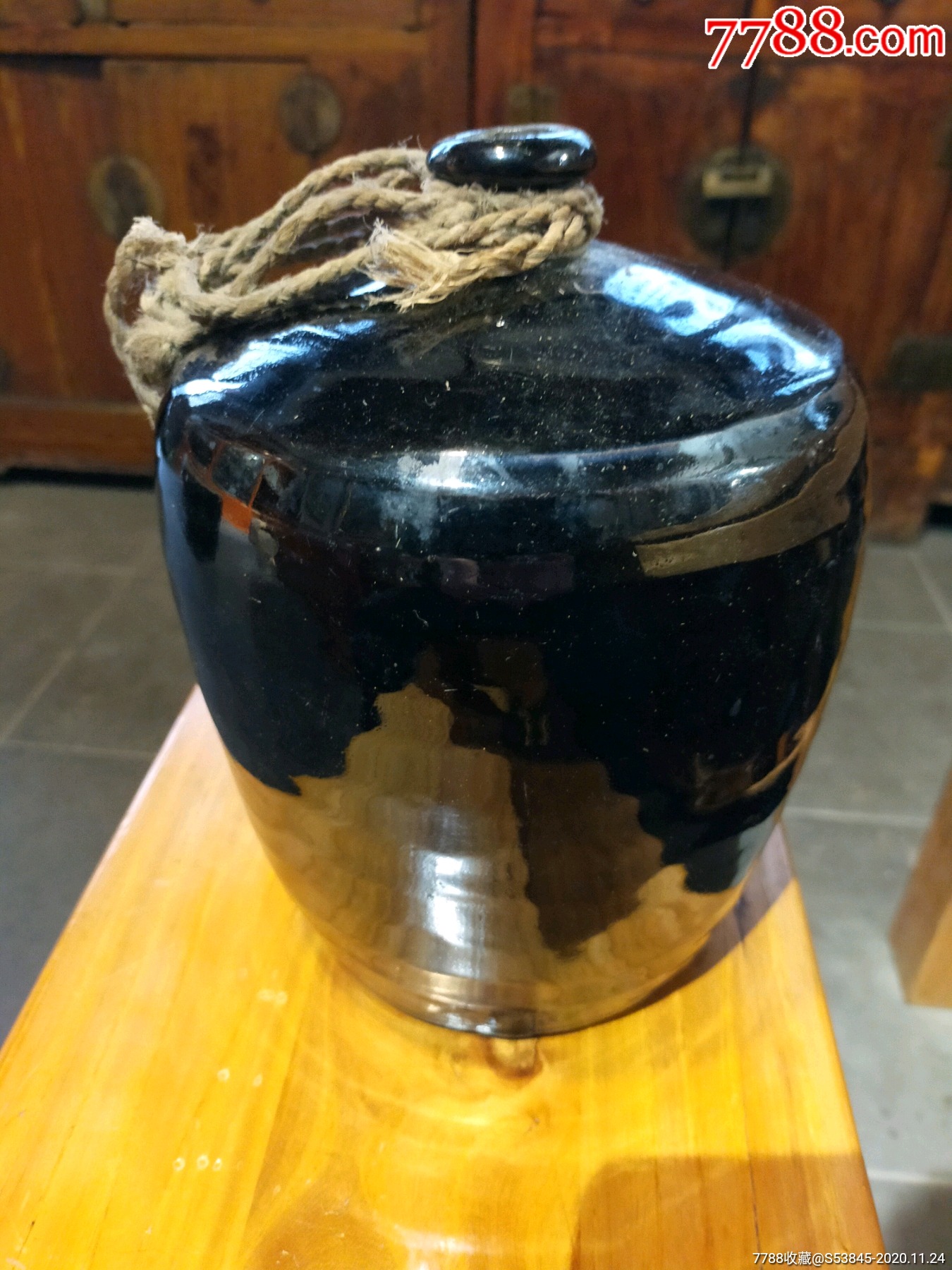 民国山西杏花村汾酒酒坛子