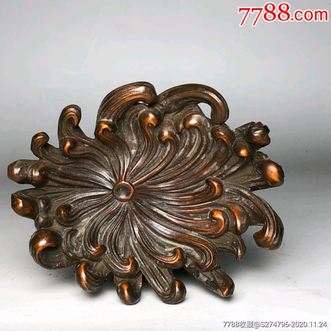 黄杨木雕刻菊花