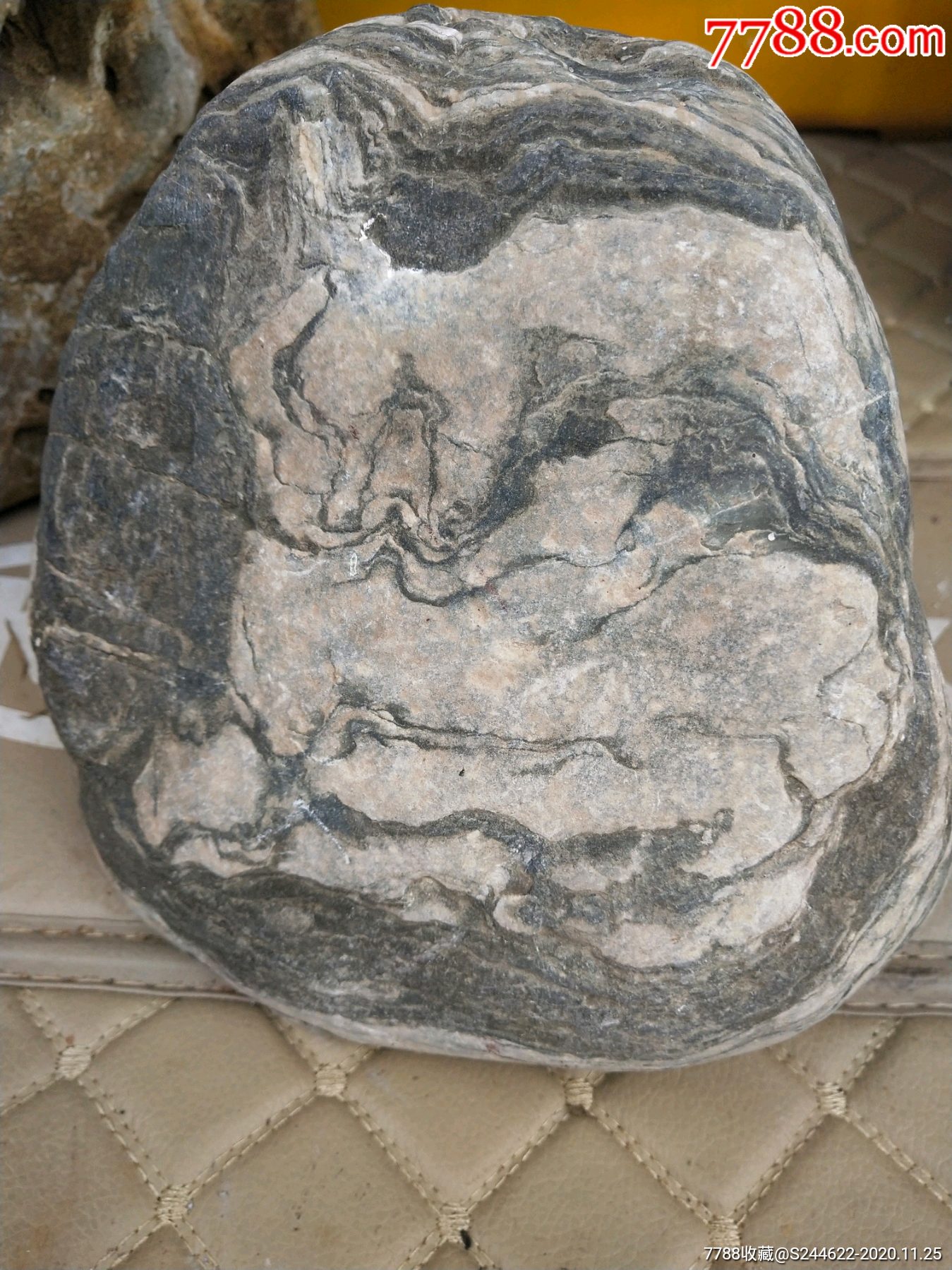 天然奇石一山羊