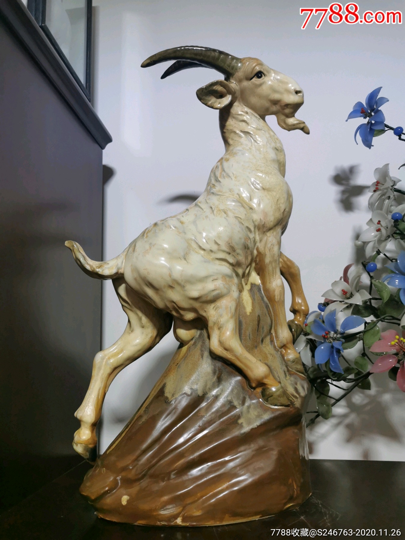 工艺美术大师的雕塑瓷器三羊开泰