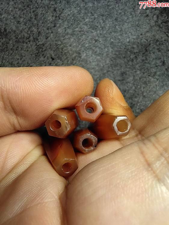 辽金大型多棱玛瑙管珠五颗,,精美_玛瑙_鉴别图片_收藏价格_7788陶器
