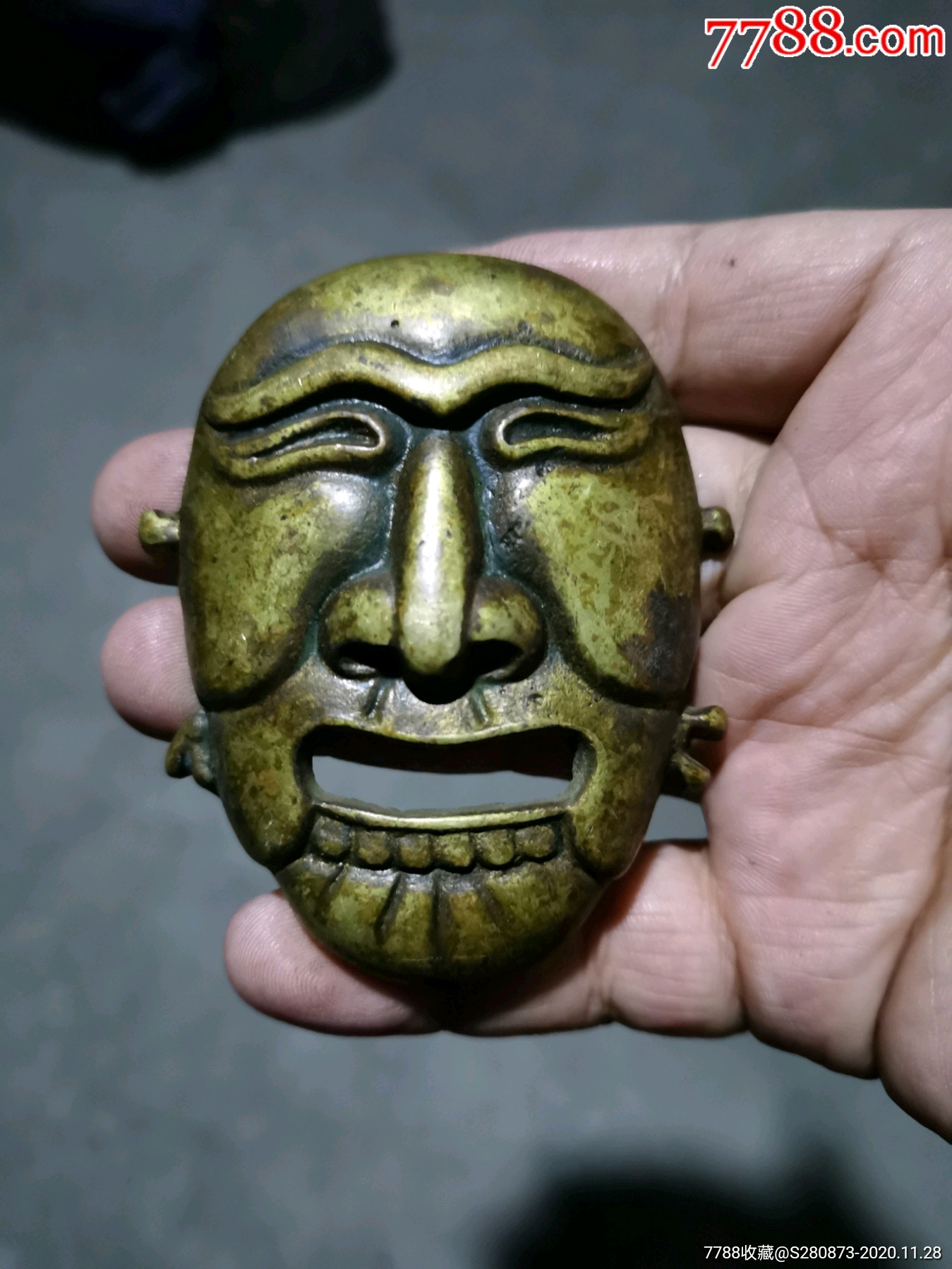 小铜面具