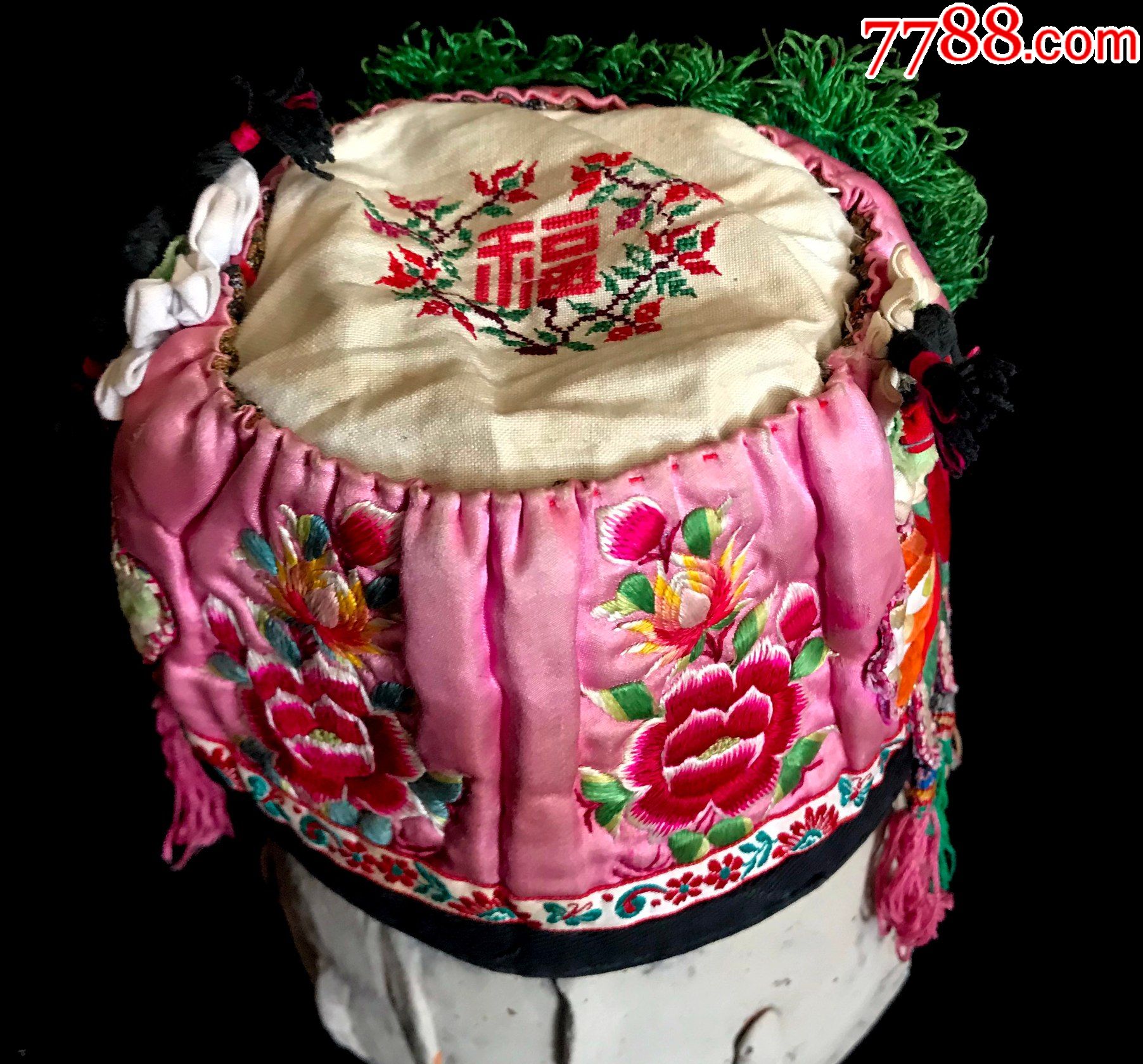 解放初期云南白族纯手工绣儿童小花帽