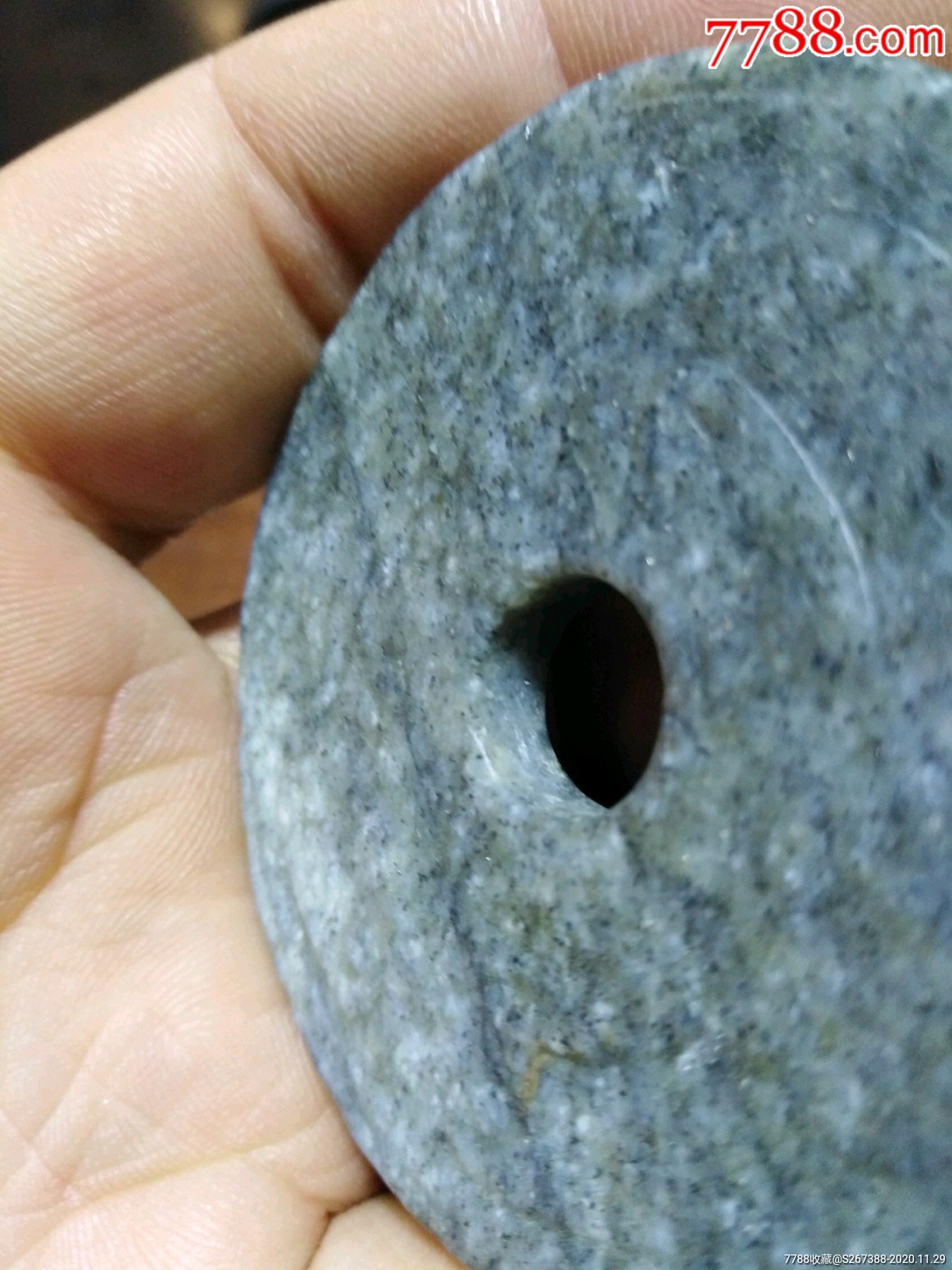 宋代灰玉勾云纹玉璧-和田玉-7788收藏