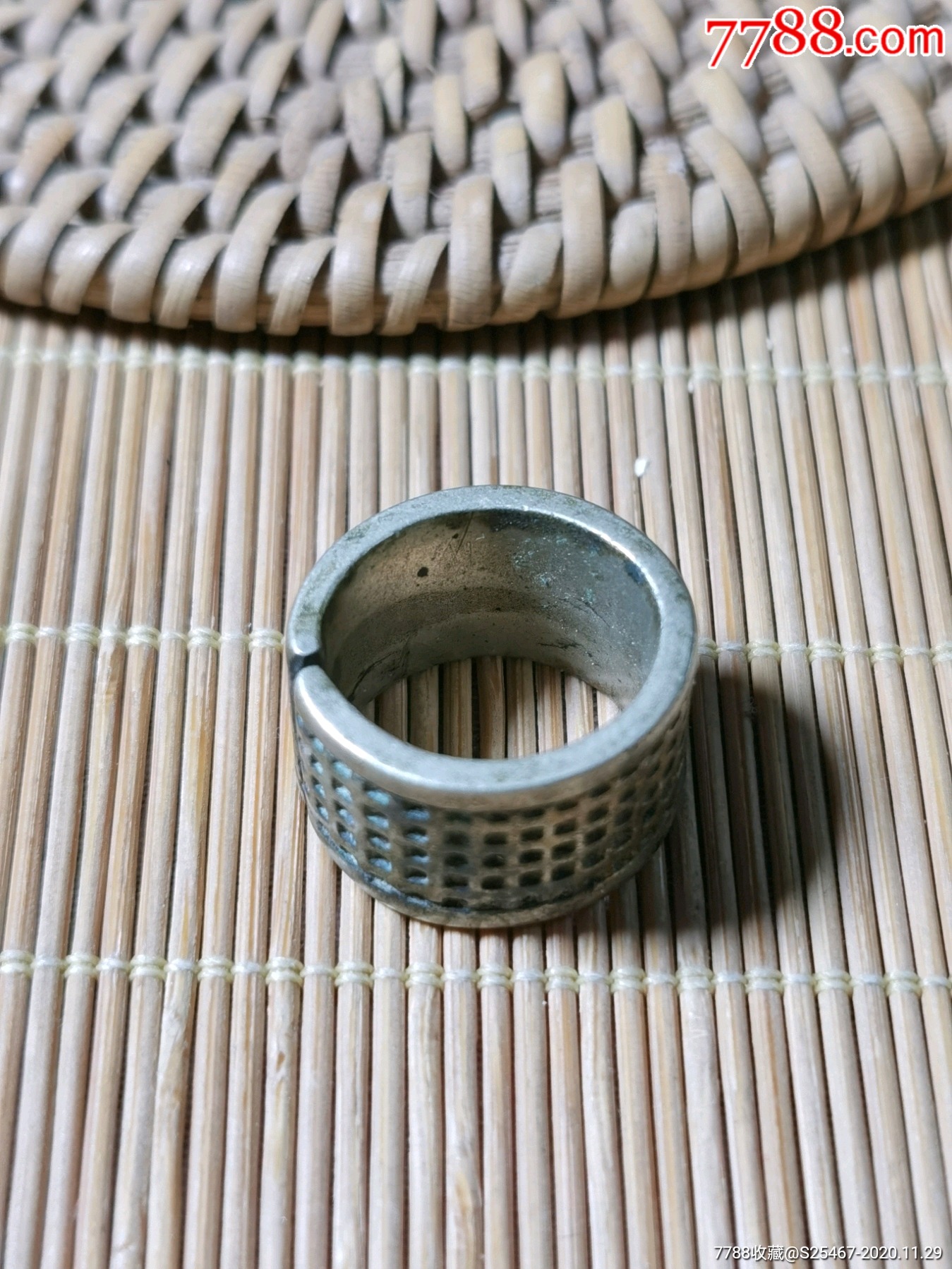 清代白铜缝衣服顶针