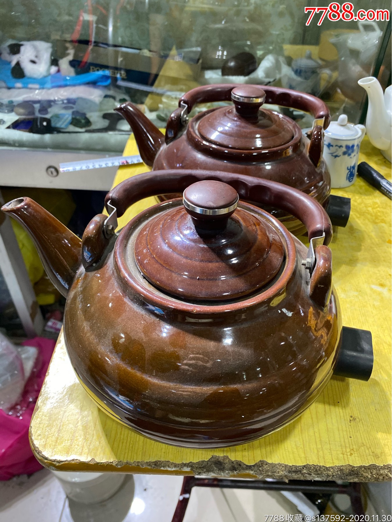 80年代酱釉大水壶