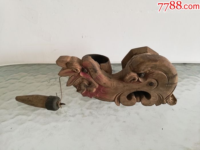 造型罕见的民国龙型木雕墨斗