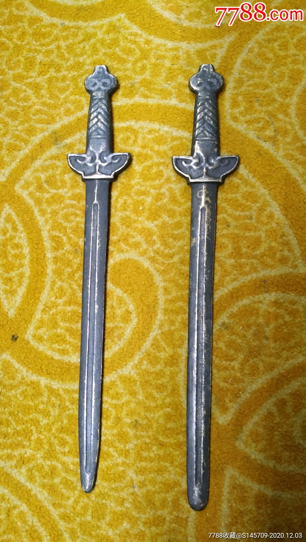 民国老铜双剑比较难得喜欢的朋友不要错过细节如图