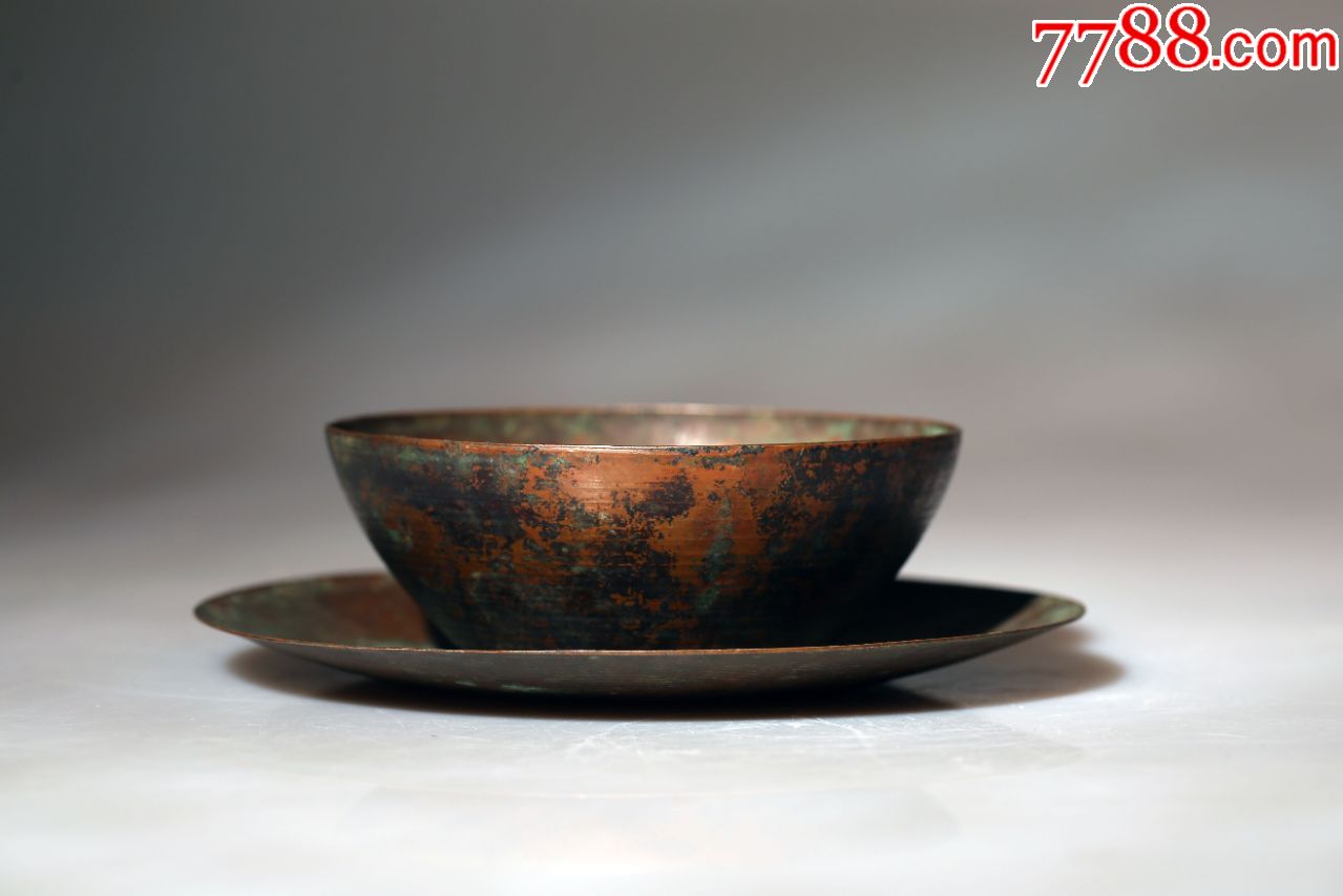 唐宋时期弦纹铜茶盏一套