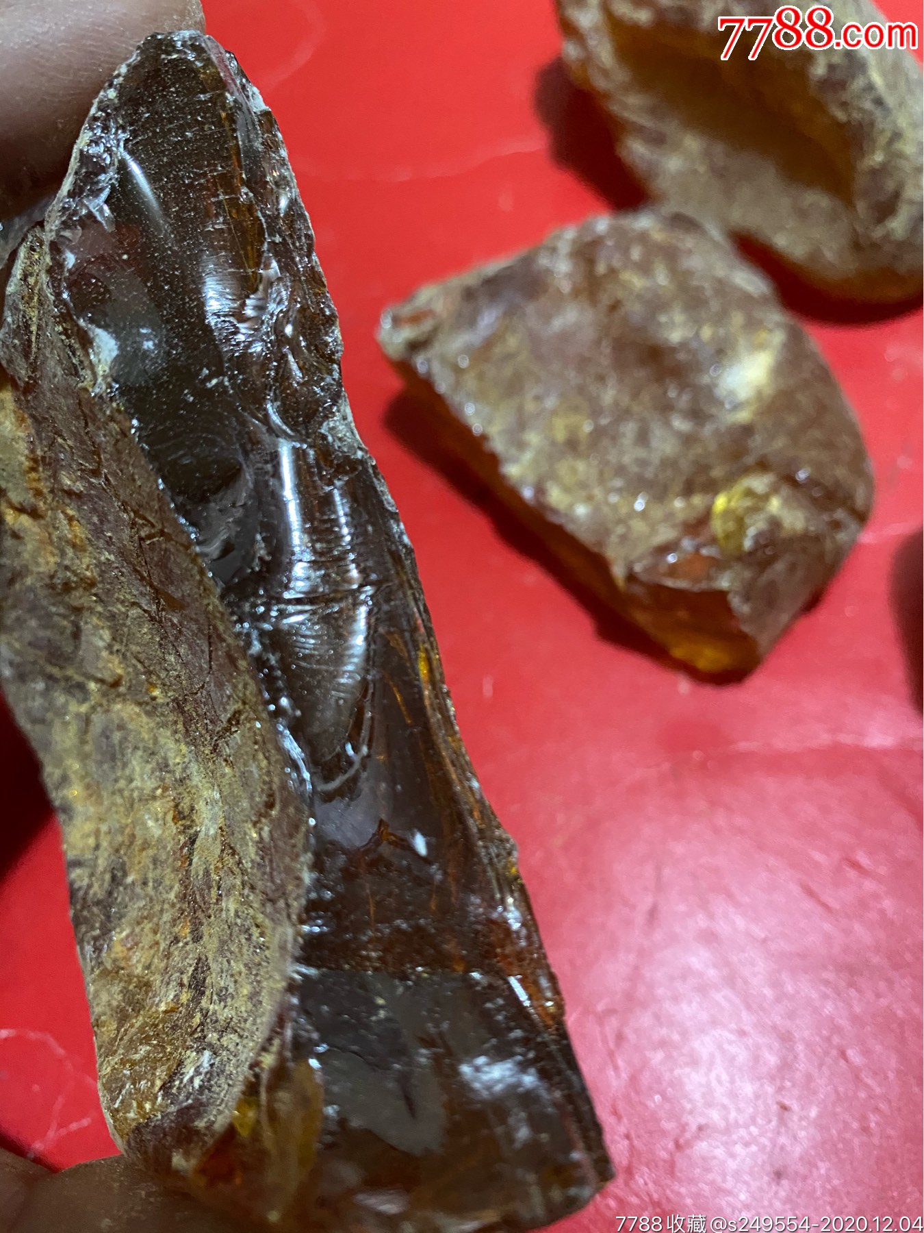 老(琥珀)松香六块