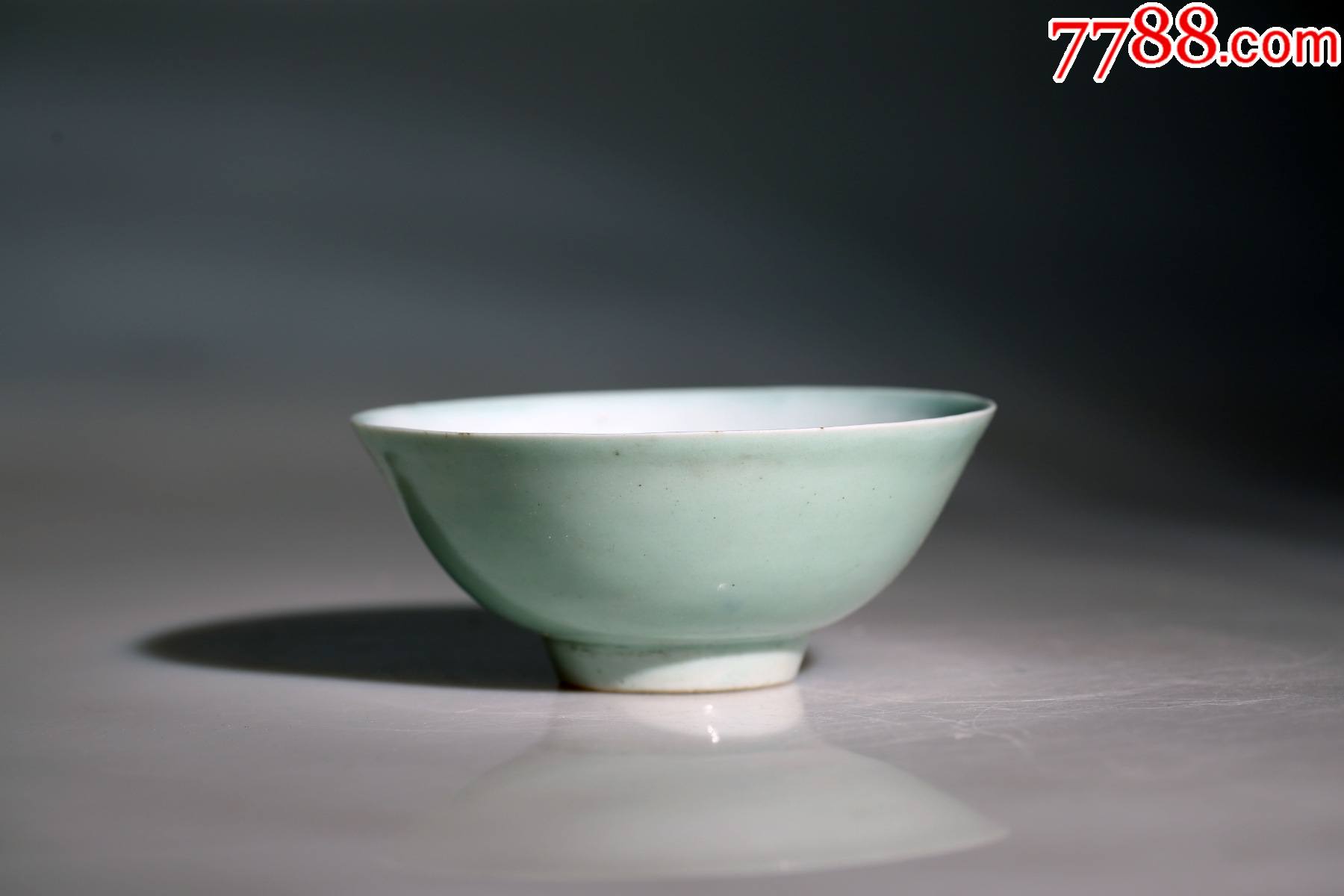 清代晚期豆青碗_青瓷/秘色瓷_第1张_7788铜器收藏