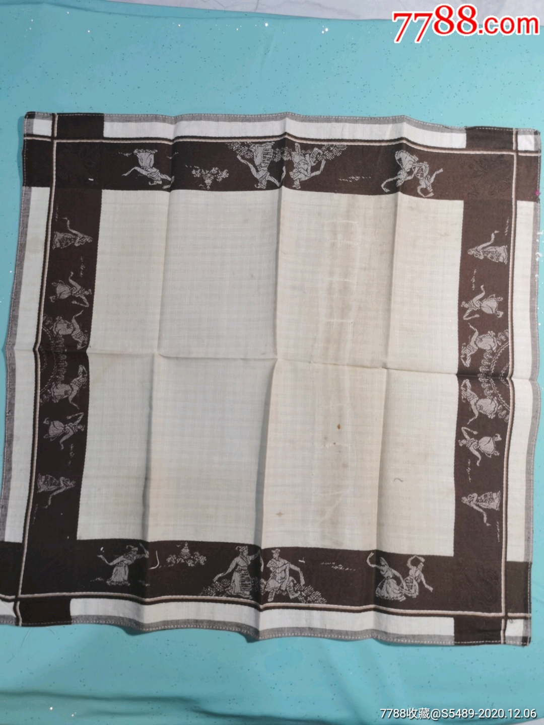 六十年代西*歌舞图案手绢