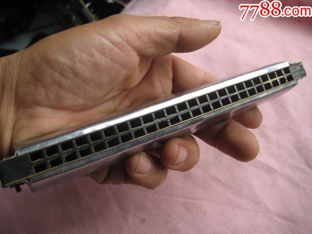 一把文革东北乐器厂出品的东方红老口琴-口琴-7788放映机