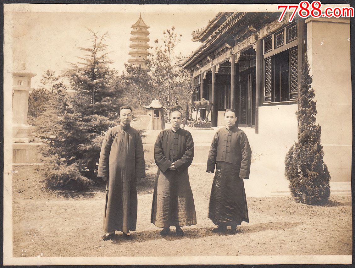 民国三友合影