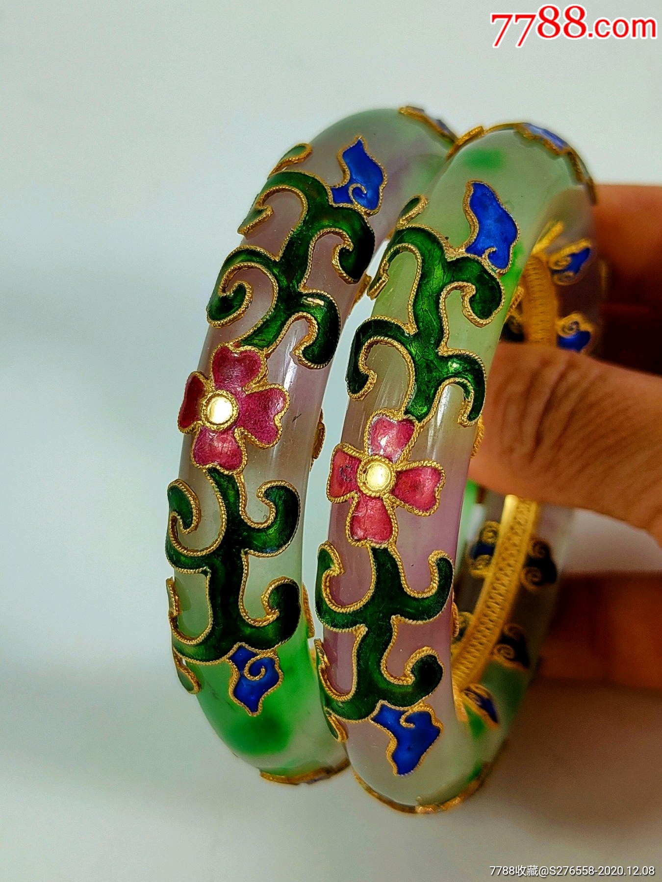 掐金丝景泰蓝包金镶冰种帝王翡翠手镯,水头足,质地细腻纯净无瑕疵