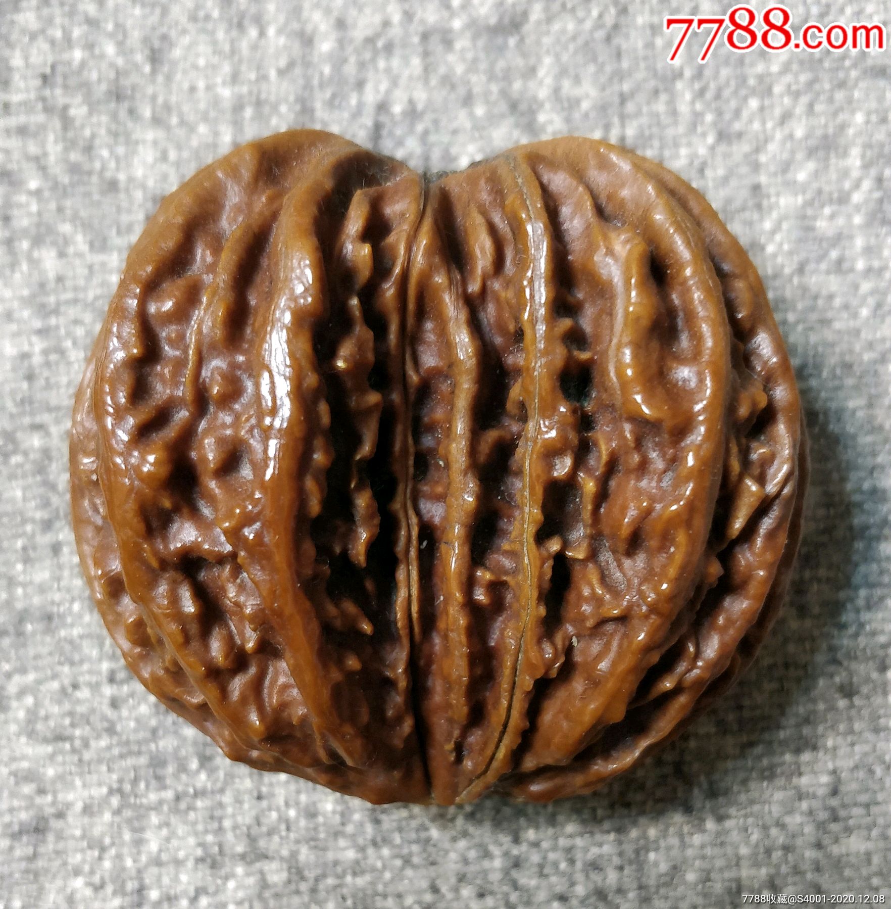 连体核桃-文玩核桃-7788债券收藏