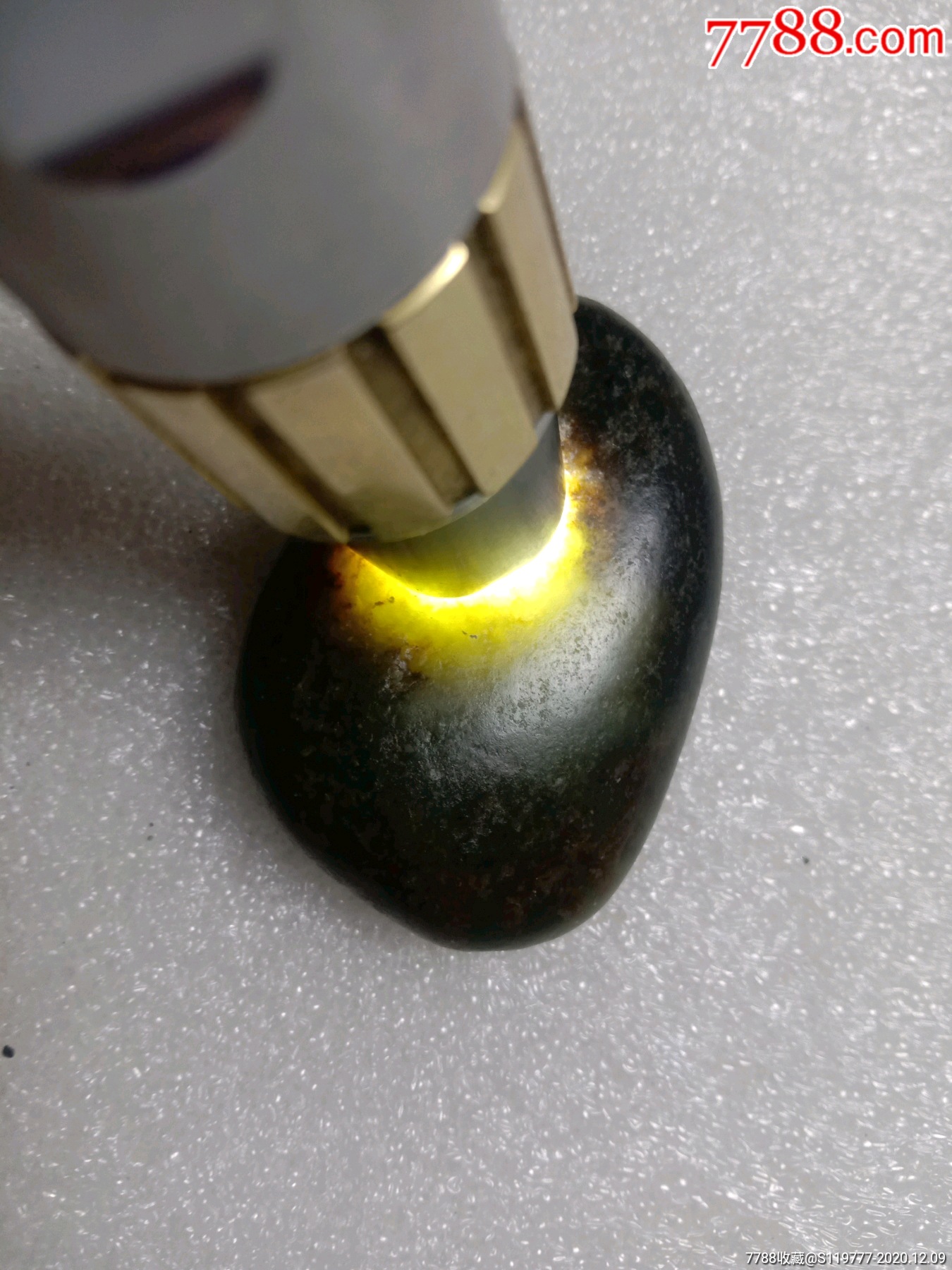 万年黑皮籽料-和田玉-7788收藏