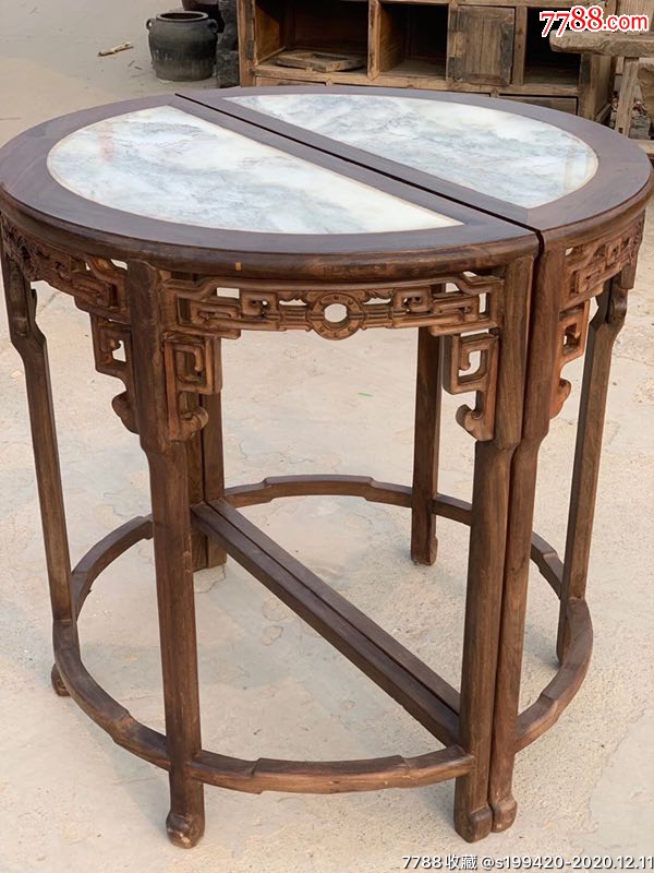 血檀木镶嵌玉石半圆桌
