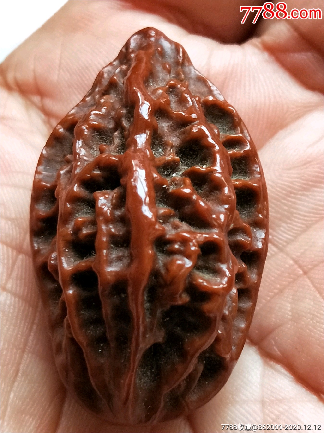 民国包浆红润老秋子核桃一对