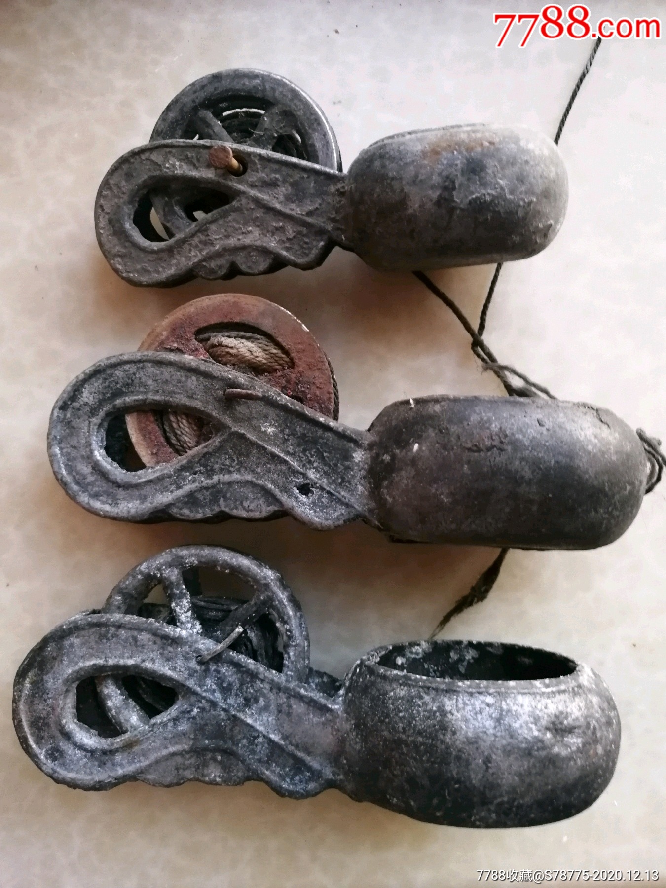 三个铝制老墨斗