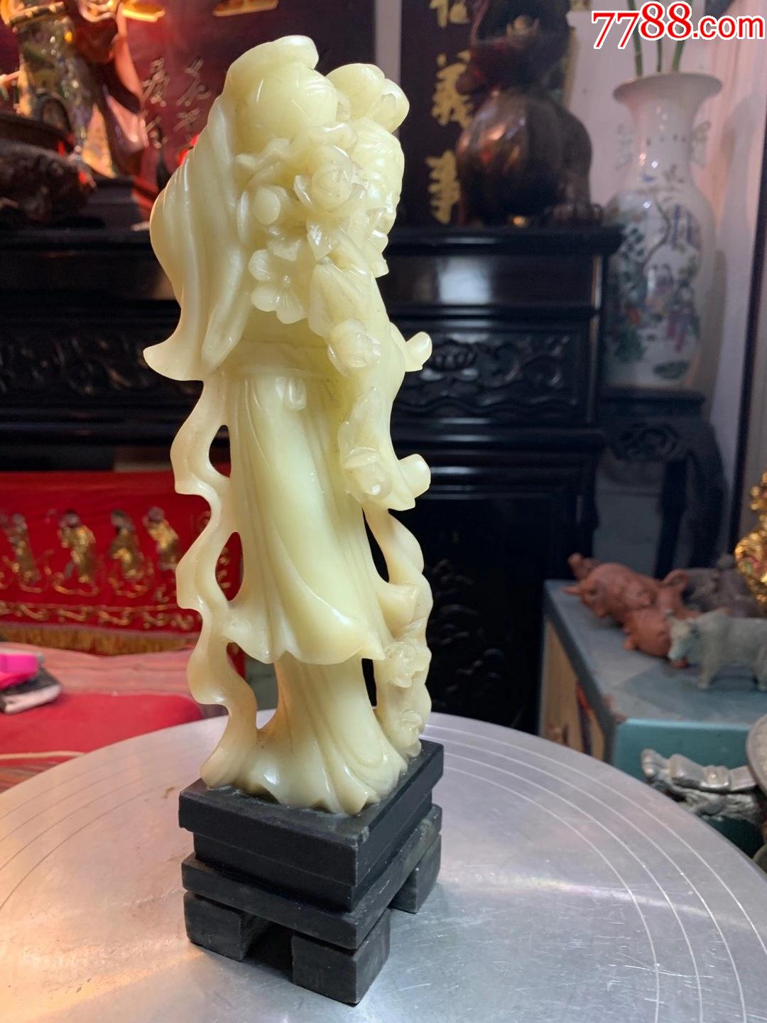 七八十年代寿山石雕仙女散花摆件