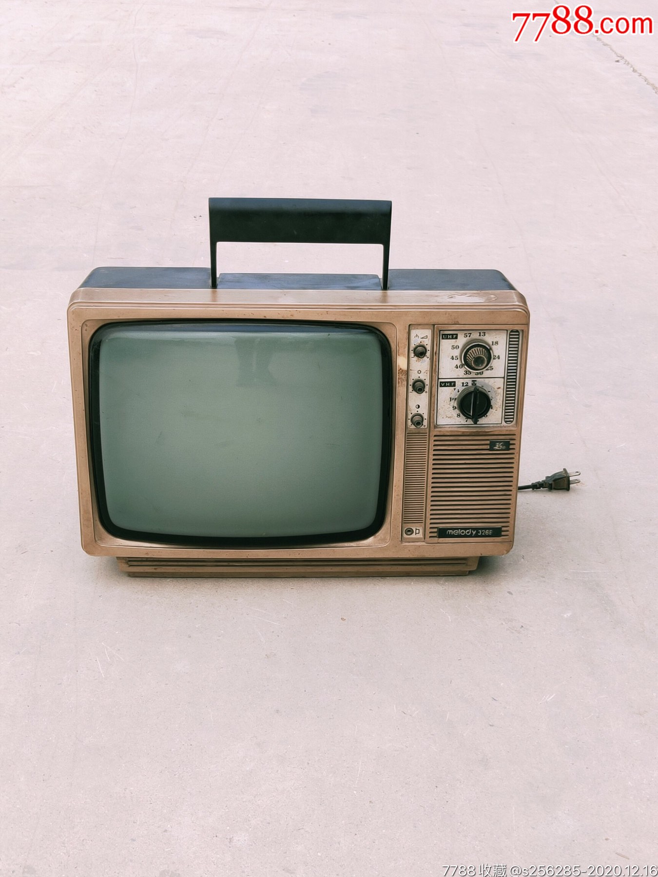 美乐牌,全频道,国营第七六o厂黑白电视机?