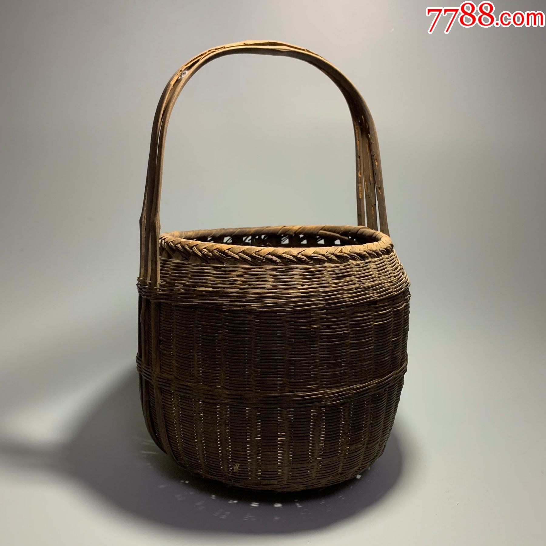 竹编老篮子-手提果蔬蓝