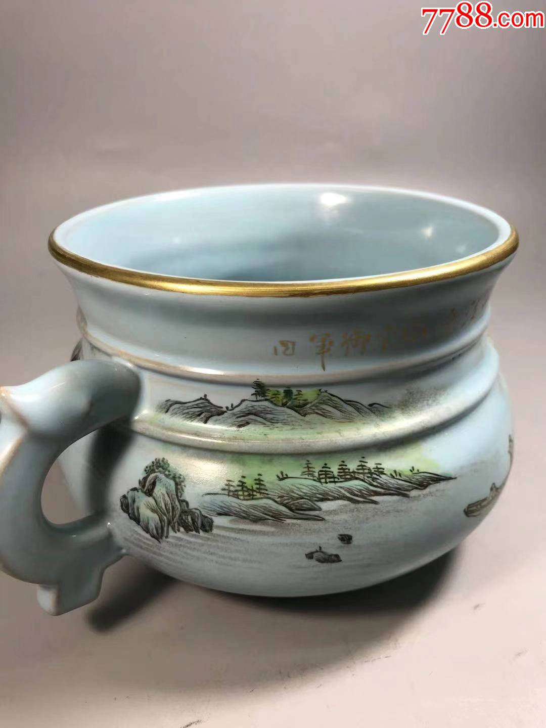 宋官窑底端政和元年宋徽宗青瓷天青釉精绘山水纹,描金边双蚰龙耳炉