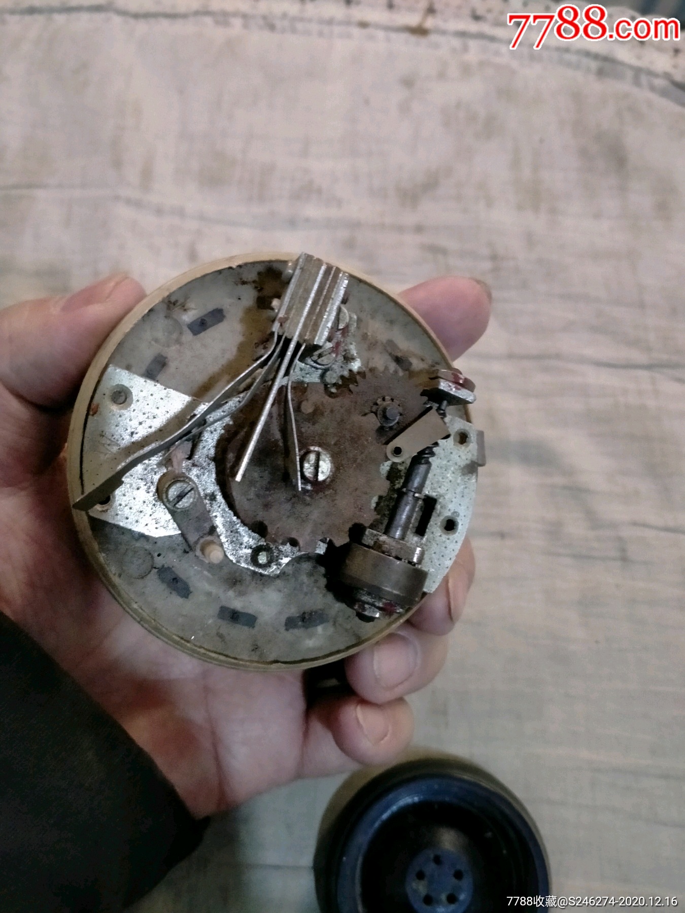 电话机电子零件(电话机基本结构)