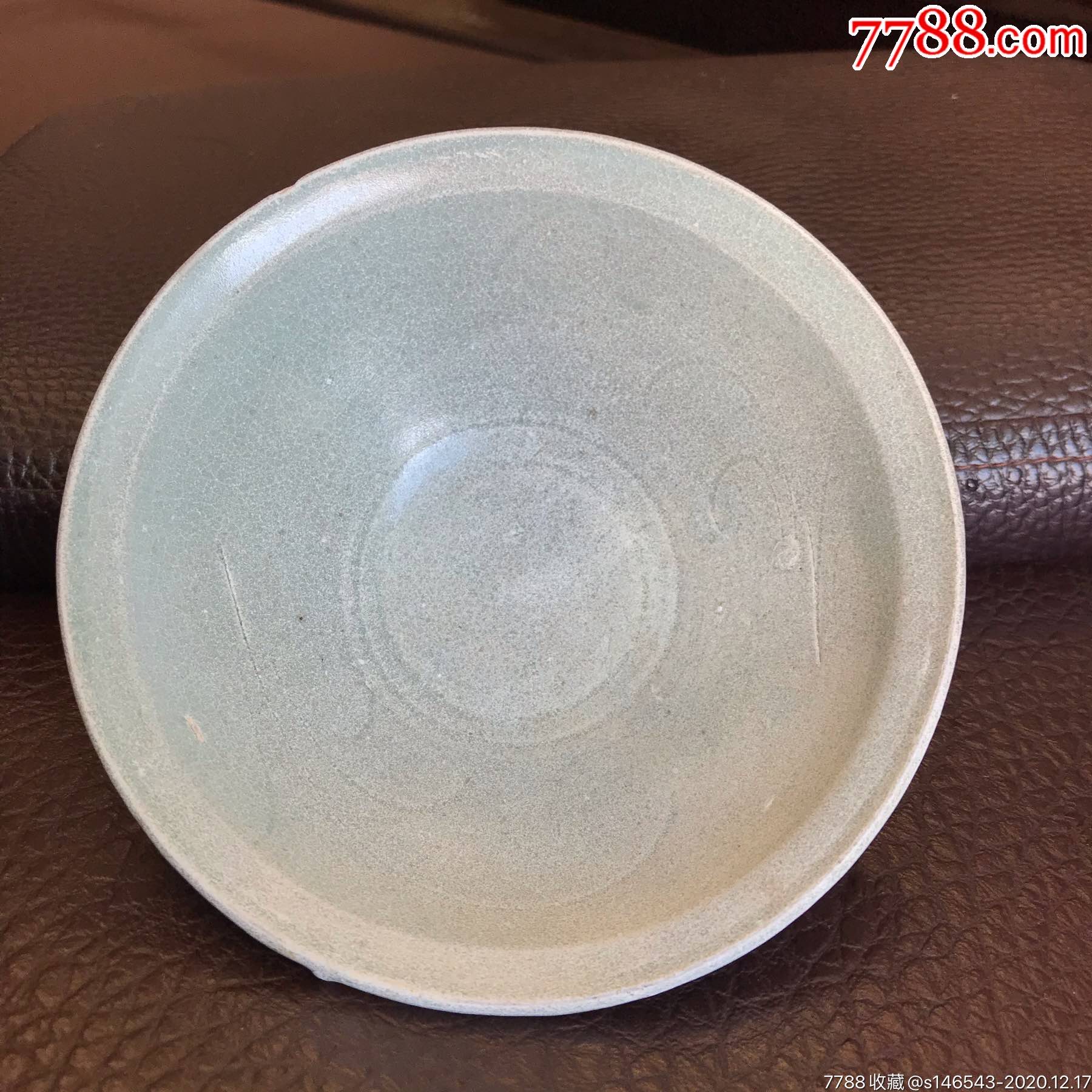 首页 零售 青白瓷/影青瓷 >> 宋刻花莲花碗,釉水漂亮,器型规整,刻花