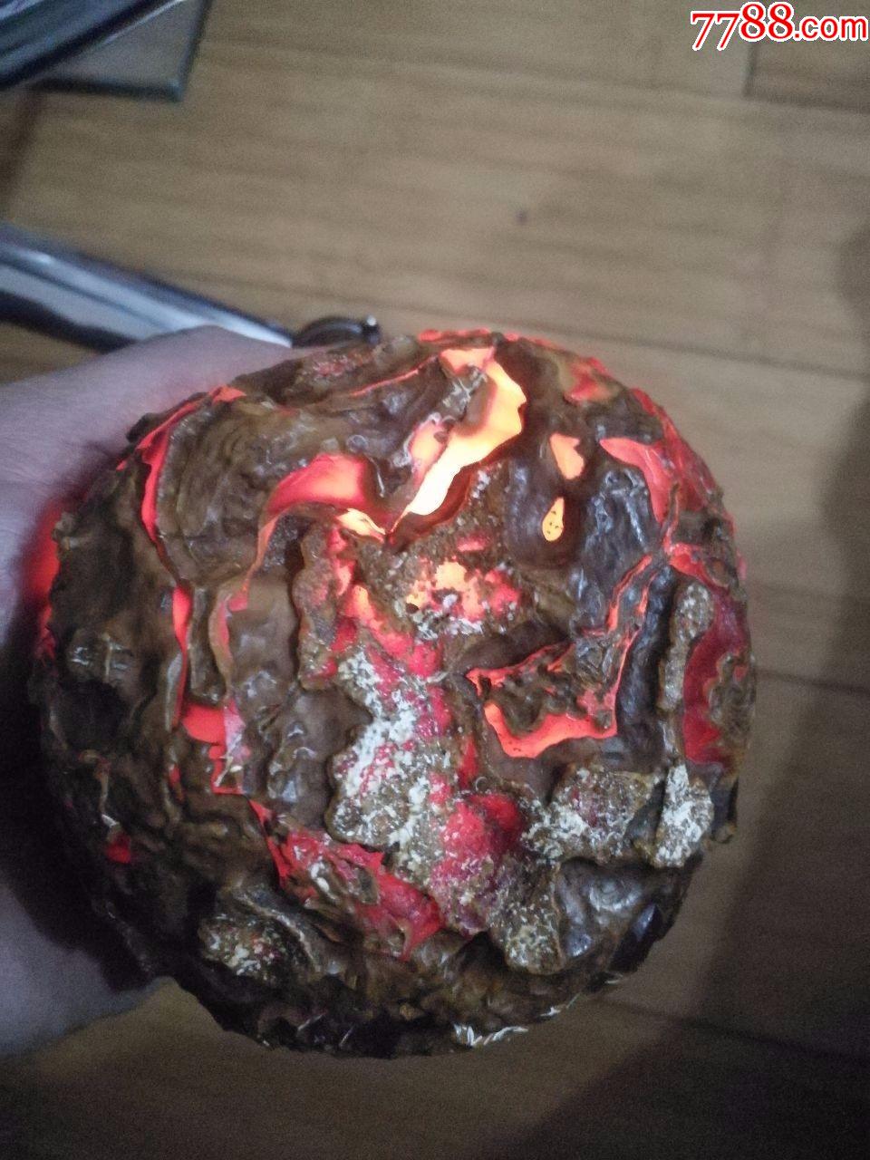 绝美罕见原皮蜜糖色阿拉善戈壁玛瑙原石